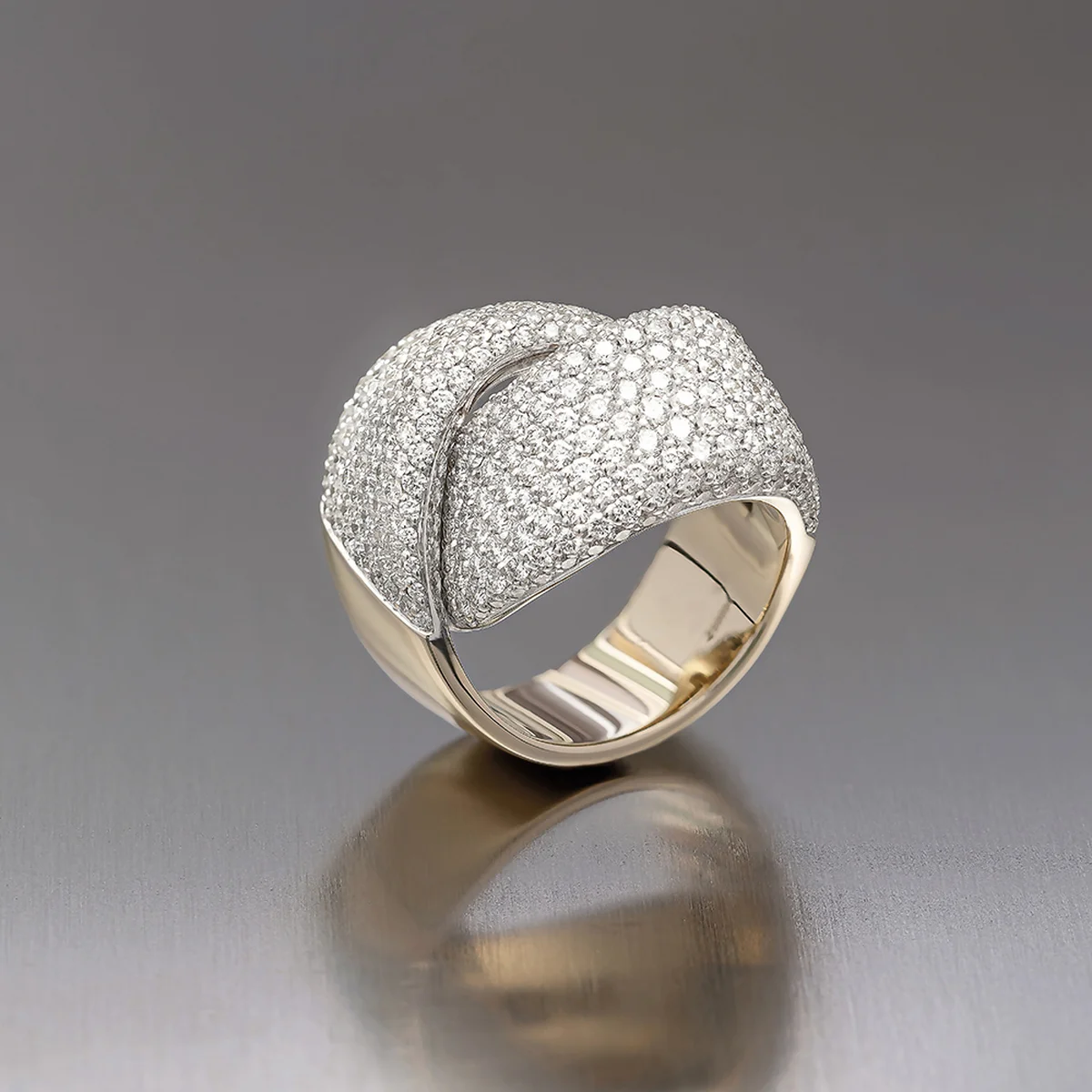 イタリアンジュエリーメゾン【ヴェルニエ】、日本初の常設ブティックを伊勢丹新宿店にオープン