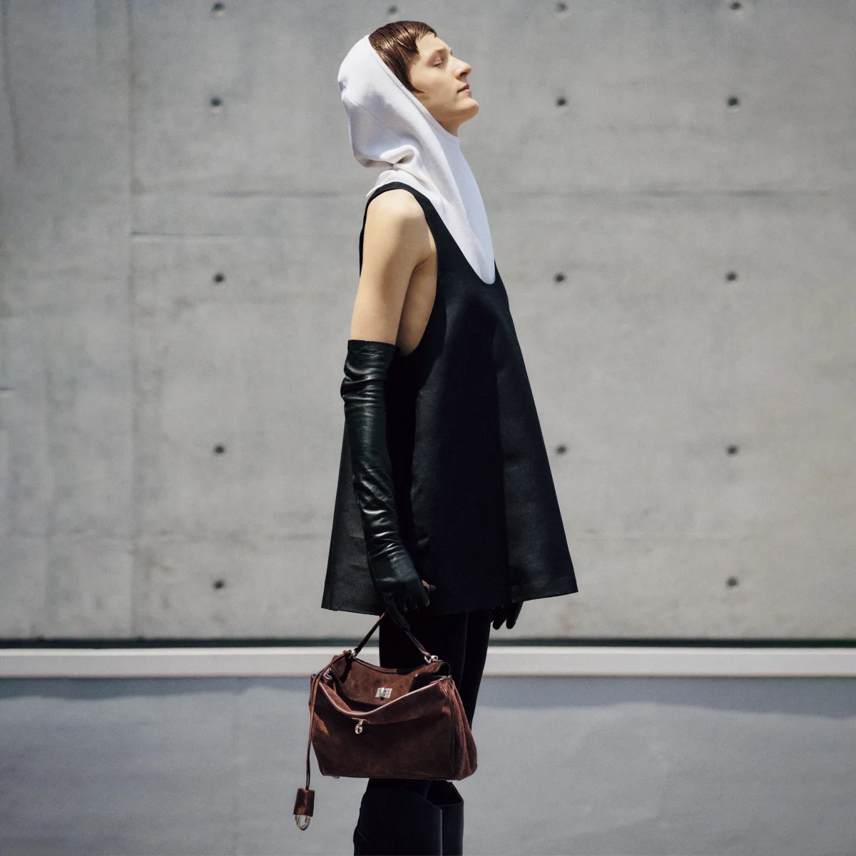 BALENCIAGAの美学をスポーツと掛け合わせて