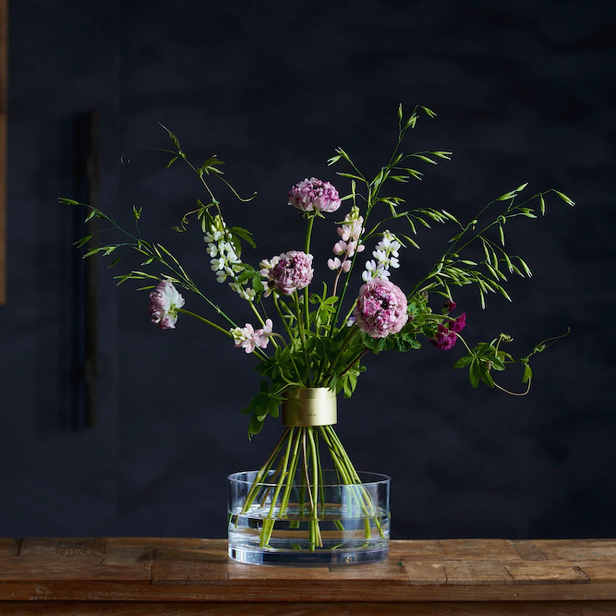 母の日のプレゼントに最適！ フラワーアーティスト並みの花束が手軽に作れるスウェーデン発のツール「Hanataba - Bouquet twister」が日本上陸