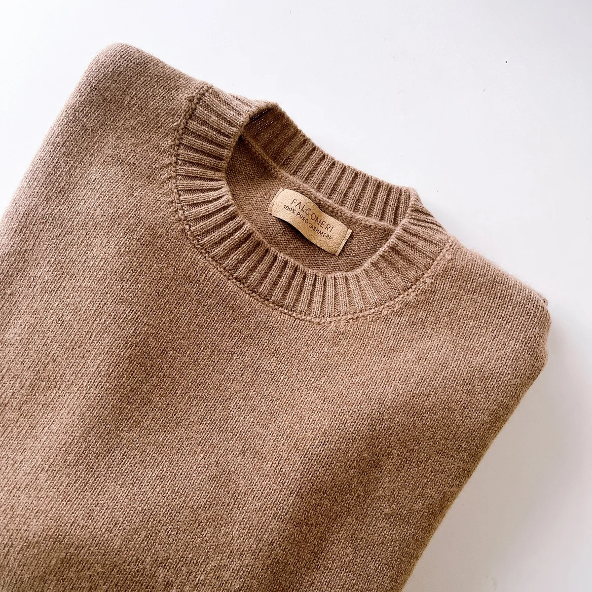 もう脱ぎたくない！　【ファルコネーリ 】のカシミヤニット