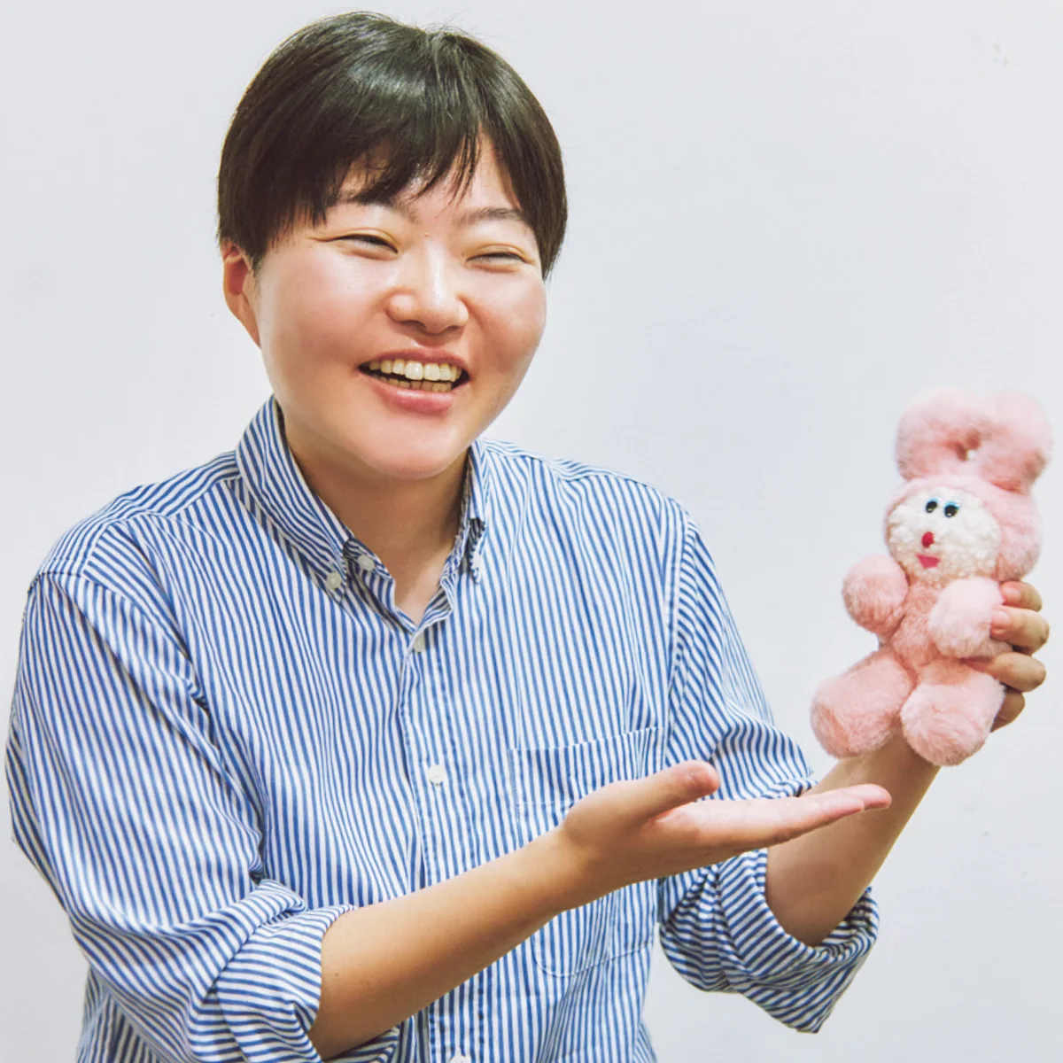 作家・石田夏穂さんとSPUR公式キャラクター、しゅぷるんがトーク！