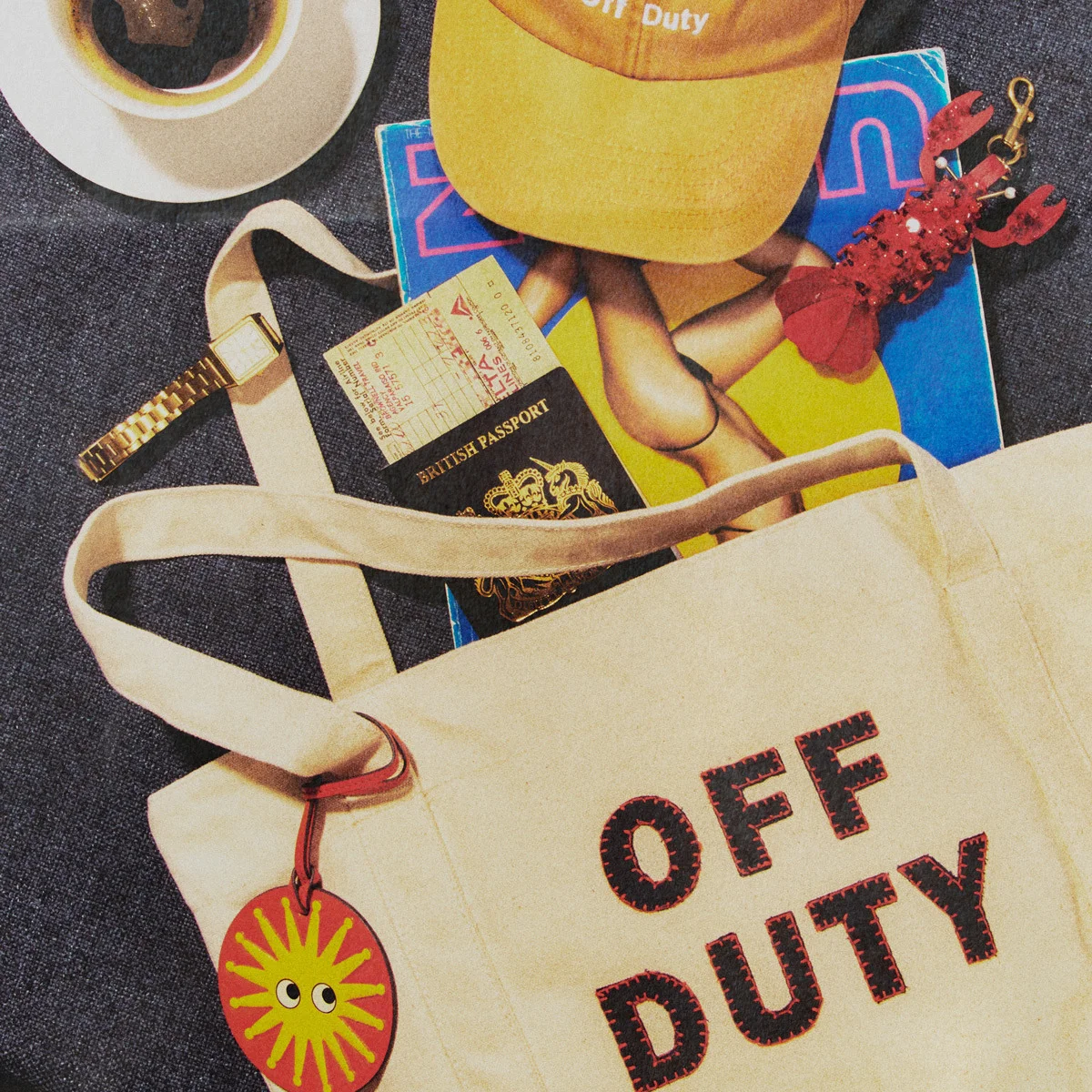 【アニヤ・ハインドマーチ】から、かごバッグなど遊び心あふれる夏のカプセルコレクションが登場