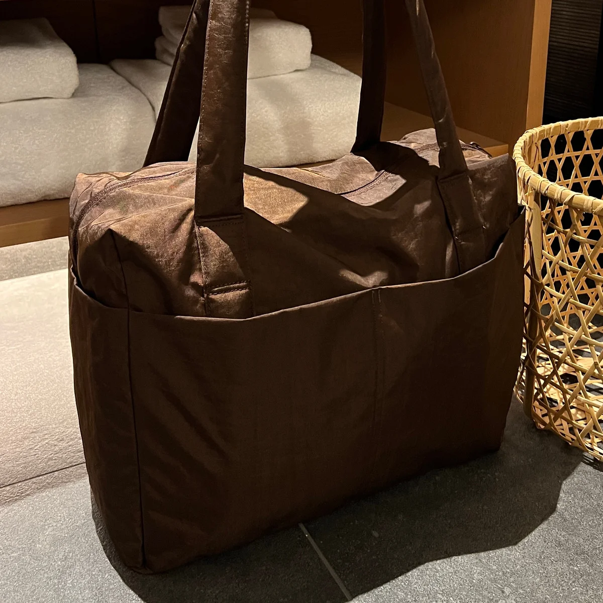  GWの旅行にもおすすめ。【BAGGU】の大容量トートバッグで出張が快適でした！