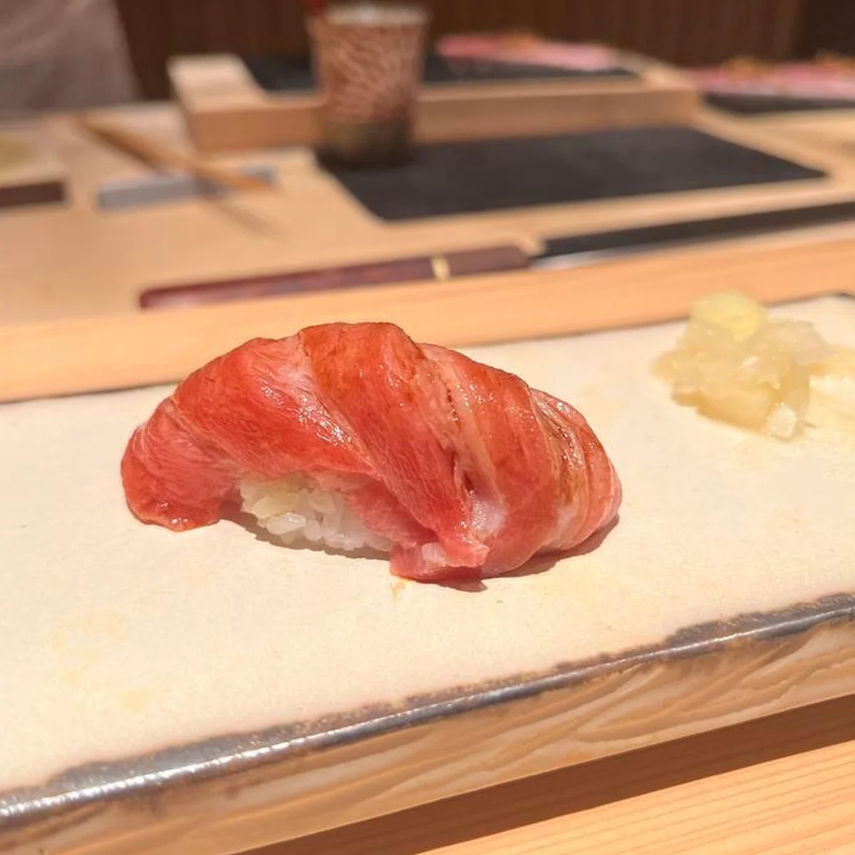 「鮨 ラビス 大阪 ヤニック・アレノ」 で、フレンチと寿司の革新的な融合を味わう　#大阪グルメ