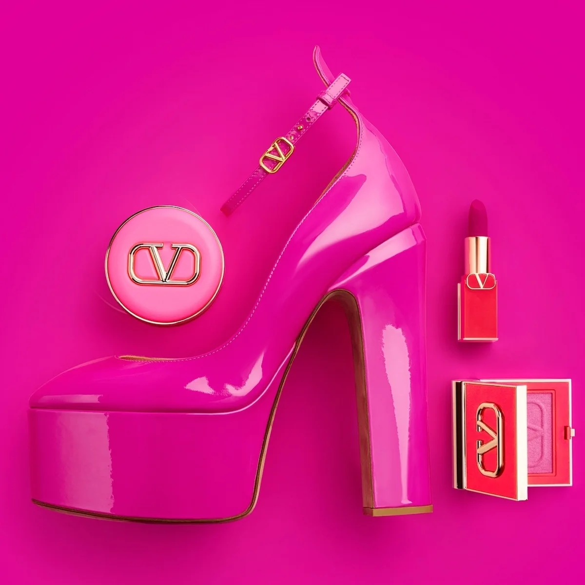 “ピンク”に染まる秋のヴァレンティノ ビューティ。ピンクパッケージの限定品の発売や、表参道店でのイベント開催も！
