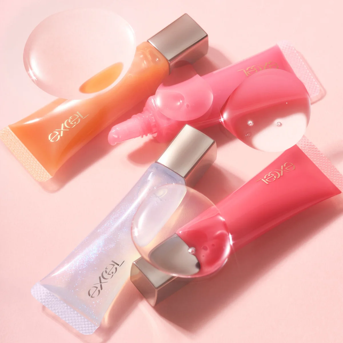 帰ってきた“平成グロス”に注目！ 【エクセル】ぽってり感を楽しむ新トリートメントグロス