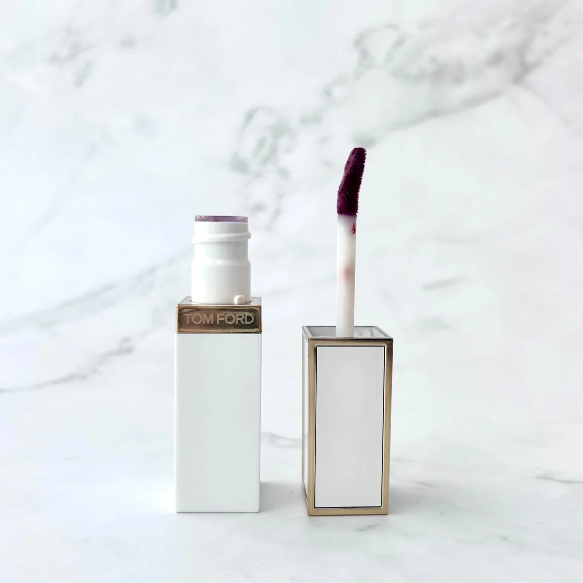 絶対に色落ちしたくない日は【トムフォード】のティントリップ