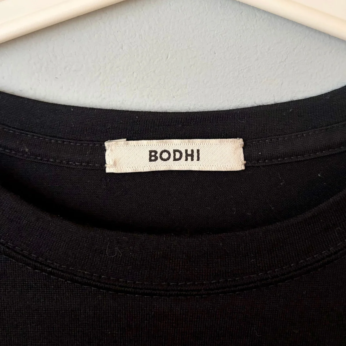 【BODHI（ボーディ）のカシミヤ100％Tシャツ】は究極のリカバリーウェア？