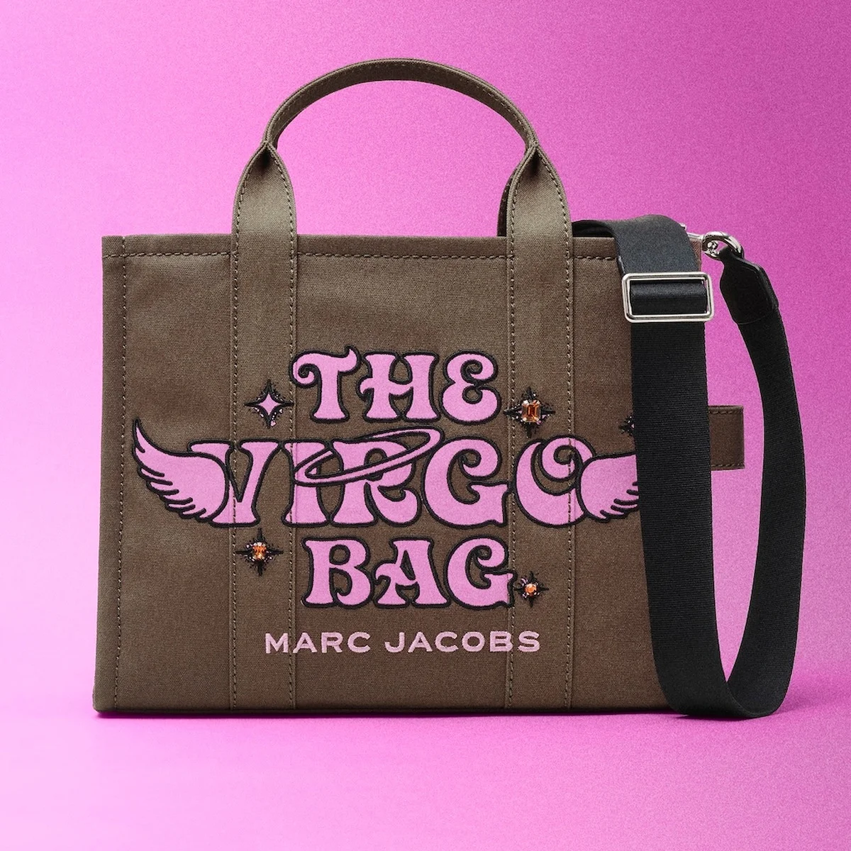 数量限定で星占いカードのプレゼントも！ 【マーク ジェイコブス】星座をモチーフにした限定トートバッグをローンチ！