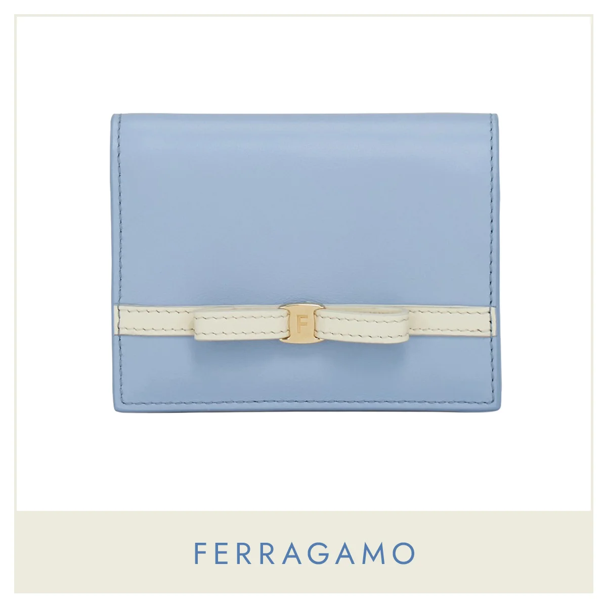 【フェラガモ】の財布。品格のリボンが導く、大人レディなデニムブルー