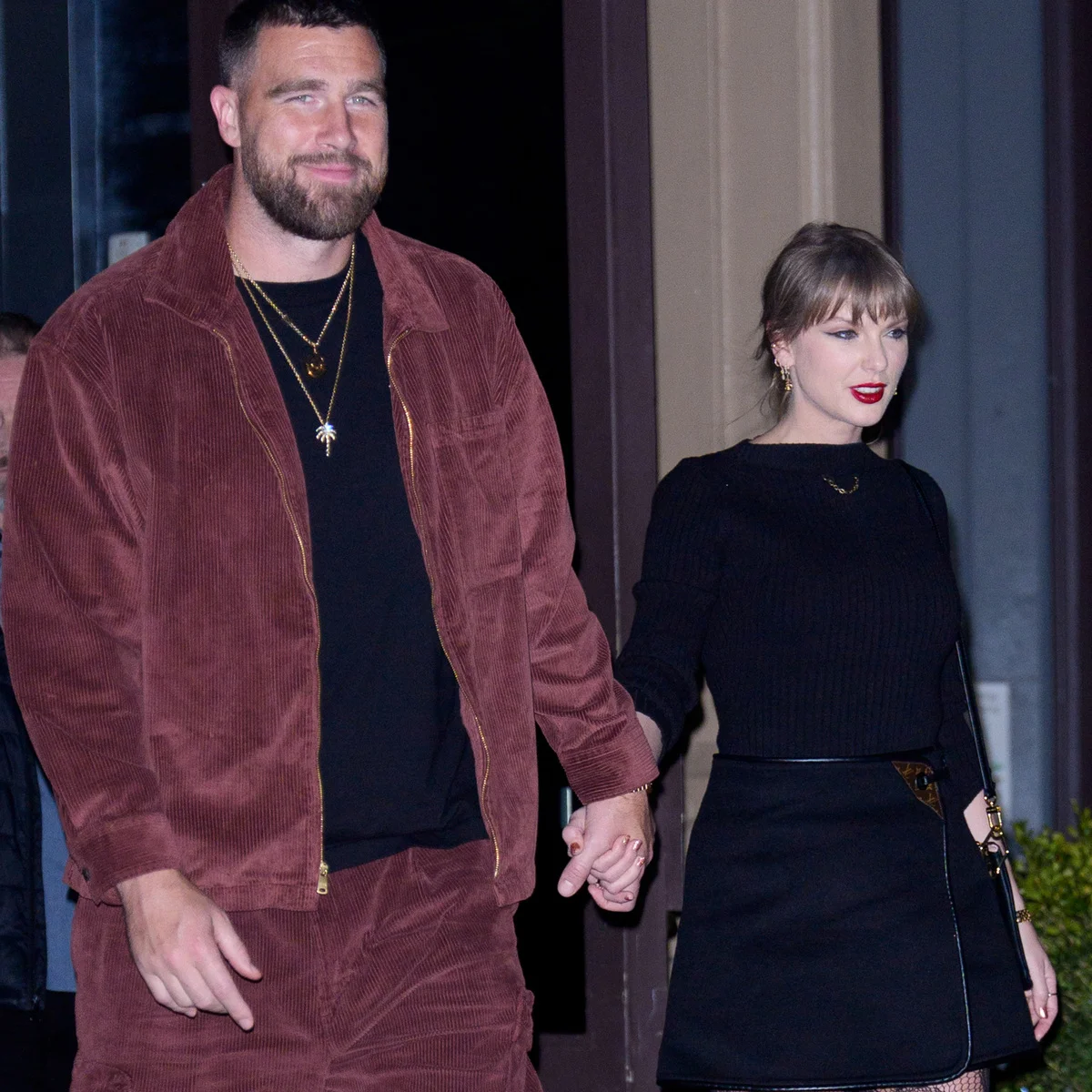 テイラー・スウィフト、「おとぎ話のような結婚式」のため、約1.8億円を造園工事費に投入！ トラビス・ケルシーとの結婚式を邸宅で開催予定