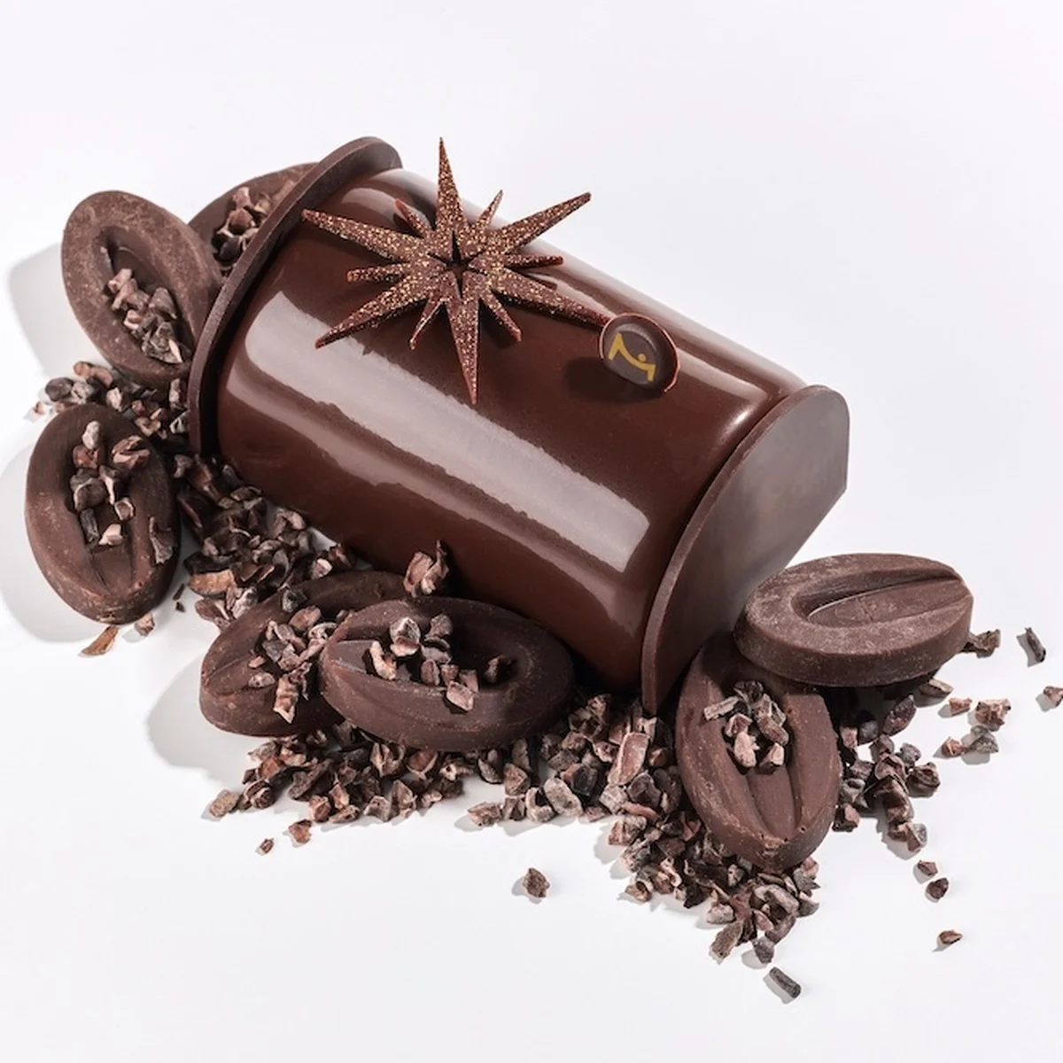 【ラ・メゾン・デュ・ショコラ】より、光の街パリのきらめきを表現したクリスマスコレクション「パリ エテルネル」が登場