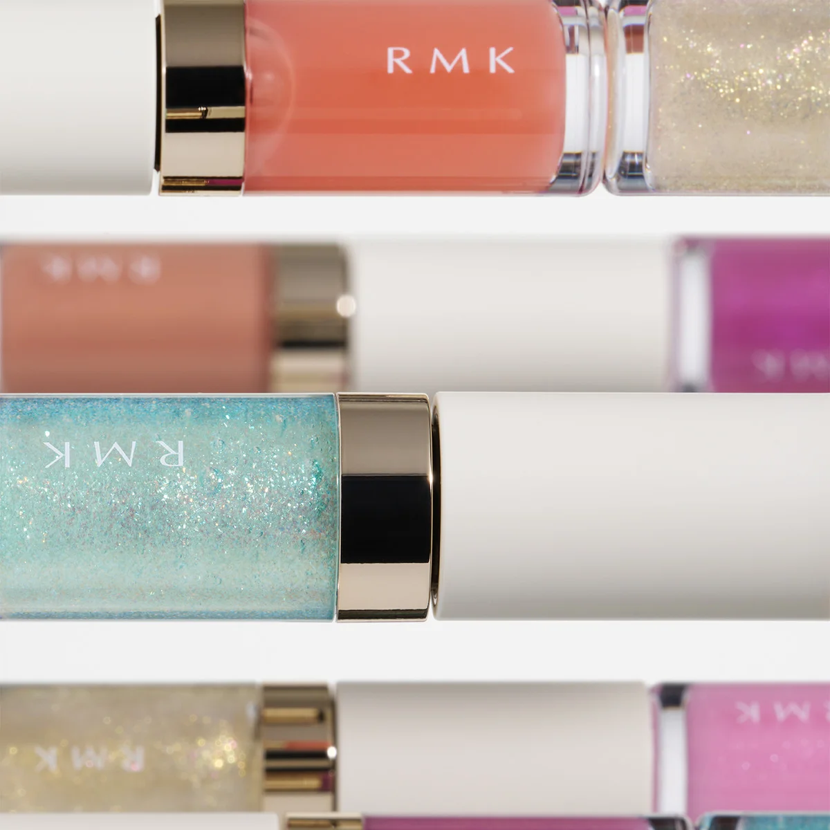 唇に、きらめきと遊び心を。【RMK】目にも楽しい「リップ ルミナイザー」がデビュー！