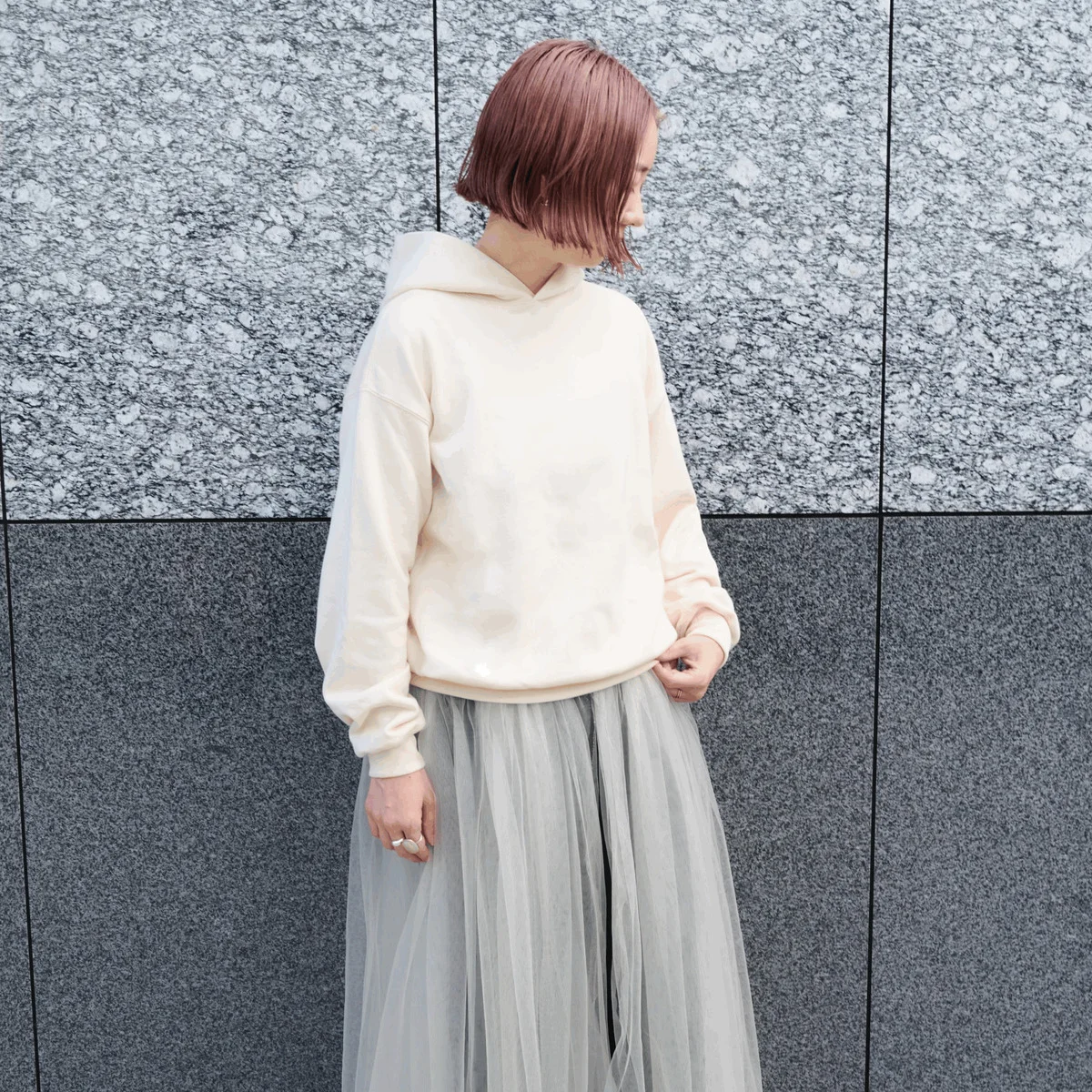 小顔みえがかなう！ 【LIFiLL（リフィル）】の別注パーカで秋冬コーディネートを格上げ #SPURSHOP