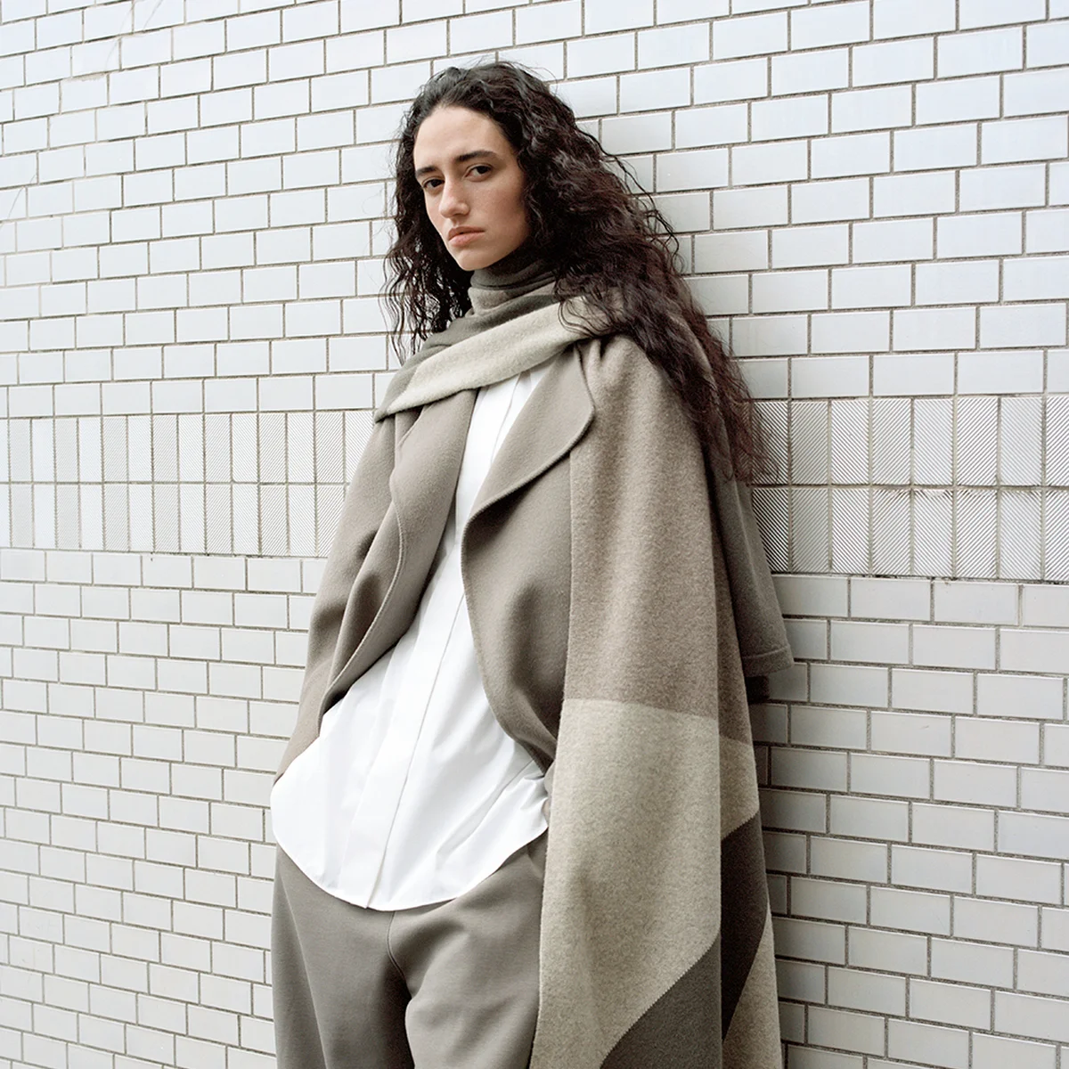 〈全アイテム掲載〉【プラステ】と【ハルノブムラタ】のコラボ第二弾が発売！ コートやジャケットなど、大人のリアルワードローブが登場