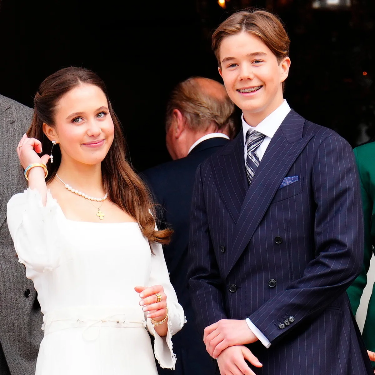 デンマーク王室一家が勢揃い！ 15歳の双子ヴィンセント王子＆ジョセフィーヌ王女の堅信式で見せた家族の絆