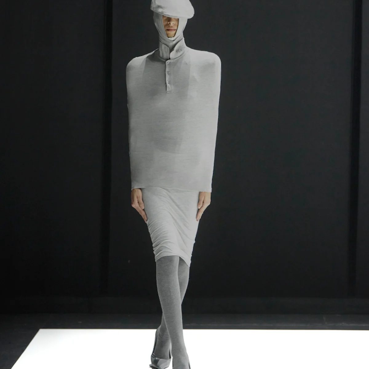 2026FWパリファッションウイーク、チェックリスト 3/3