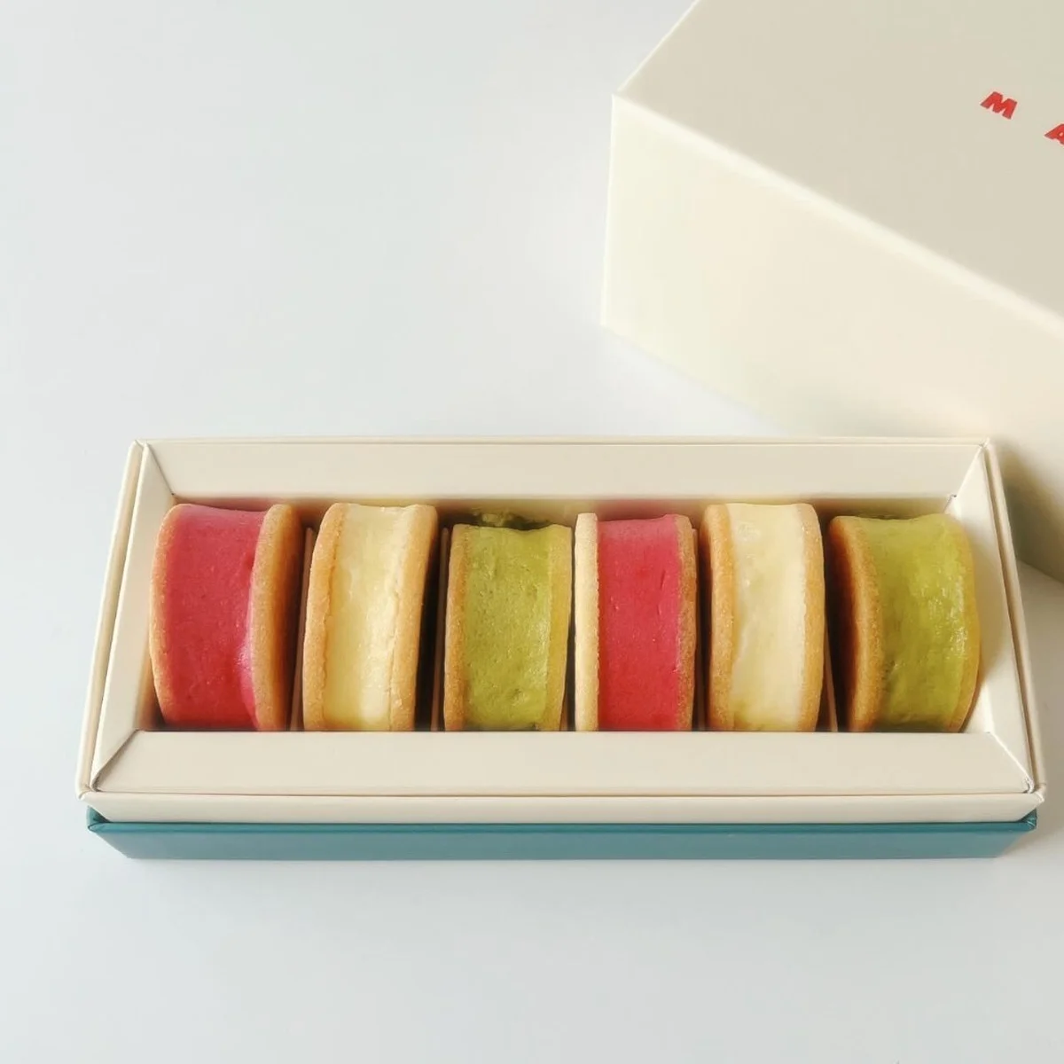 マルニのフレッシュバターサンドをお届け！【マルニ カフェ｜バターサンド】