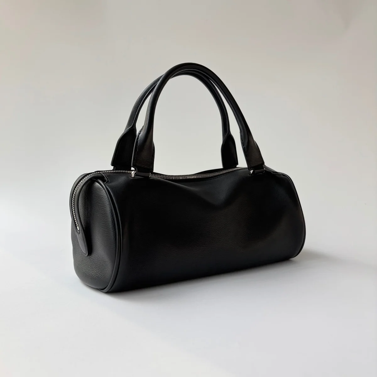 【The Row（ザ・ロウ）】のバッグはやっぱり名品だった！ 持つたびに惚れ直す「Edith」との出合い