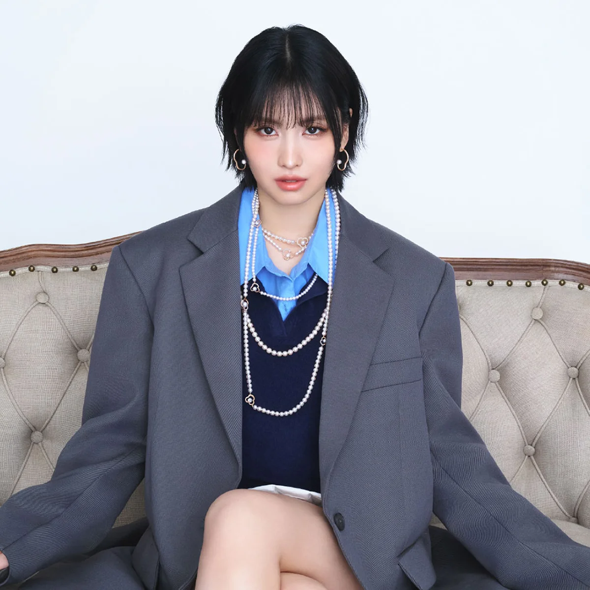 【TASAKI】TWICE・MOMOの最新ビジュアルを公開！ ジュエリーコレクション「チャンツ」の新作をまとう
