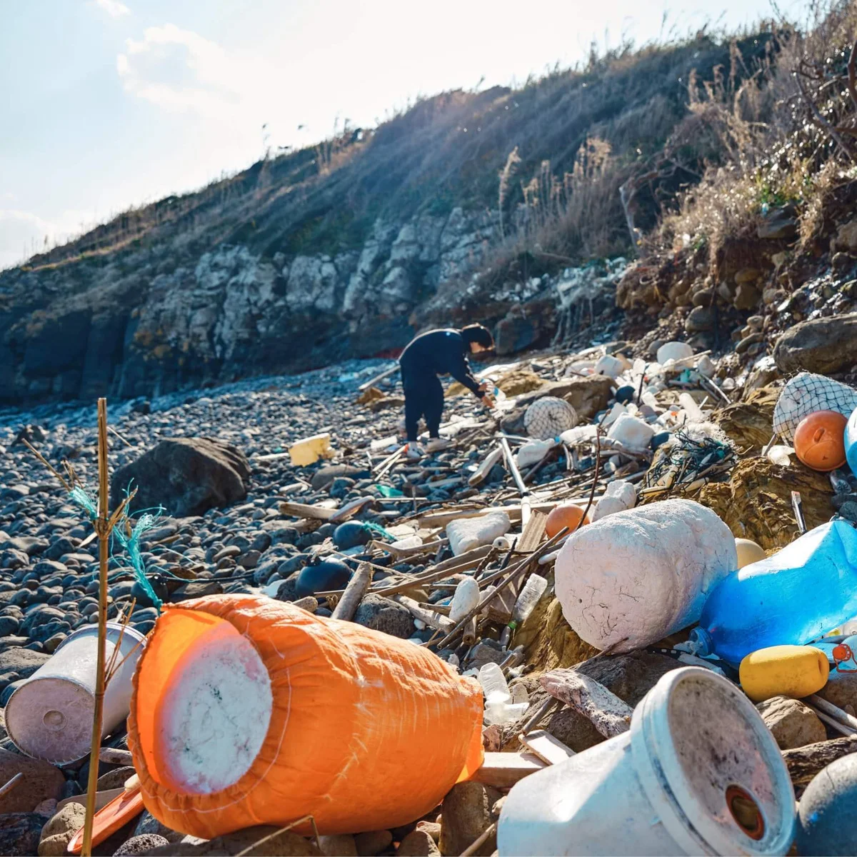 佐賀県から美しい海を取り戻す。海洋プラスチックの新拠点【PLA PLA】開業へ