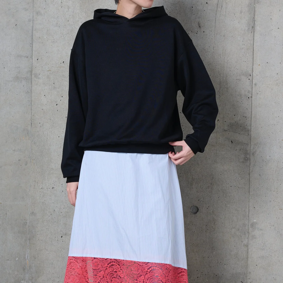 小顔みえがかなう！ 【LIFiLL（リフィル）】の別注パーカで秋冬コーディネートを格上げ #SPURSHOP