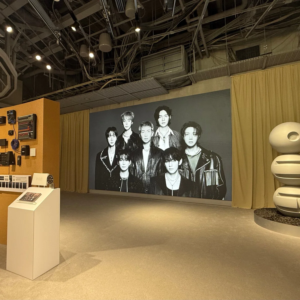 【BTS】7年ぶり来日公演に合わせたポップアップストアが東京都内3ヵ所に登場！  SHIBUYA TSUTAYA会場が先行オープン  #BTS  #BTS_WORLDTOUR_ARIRANG 