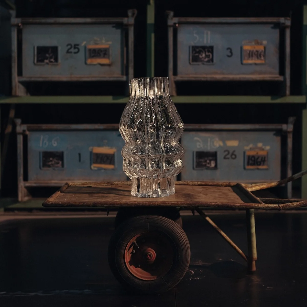 【イッタラ】と【バイレード】が初のコラボレーションを実現。限定コレクション「LJUS（ユース）」、2026年10月に発売