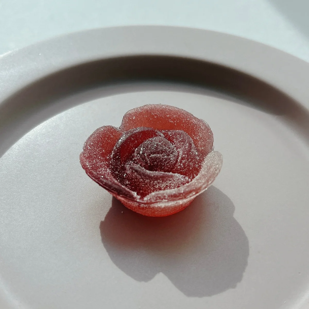 ジューシーな花ゼリーに目が釘づけ！【彩果の宝石｜フルーツゼリー】