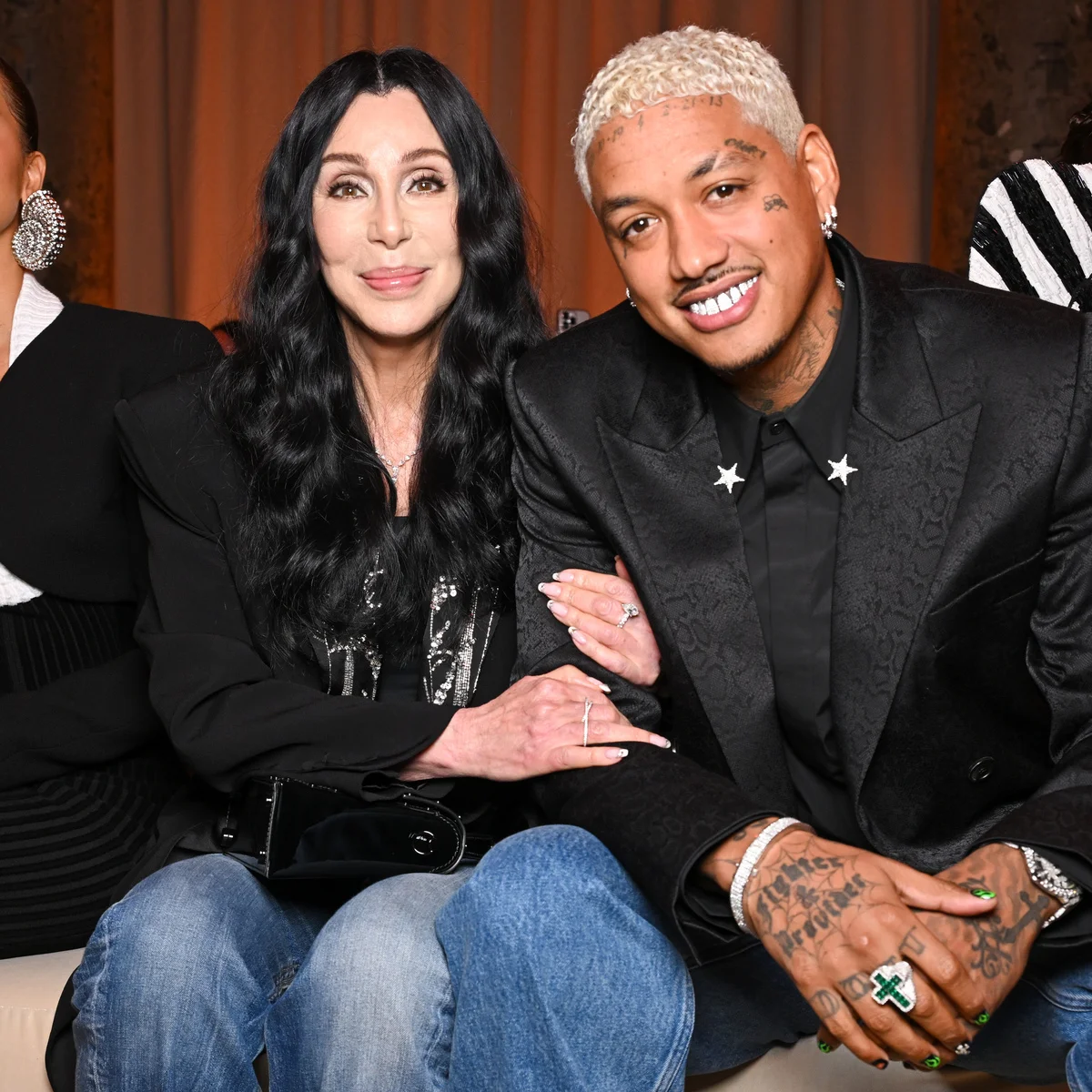 シェール79歳、80歳の誕生日を前に39歳の恋人と結婚予定と報じられる「年を重ねても、心は若返っている」