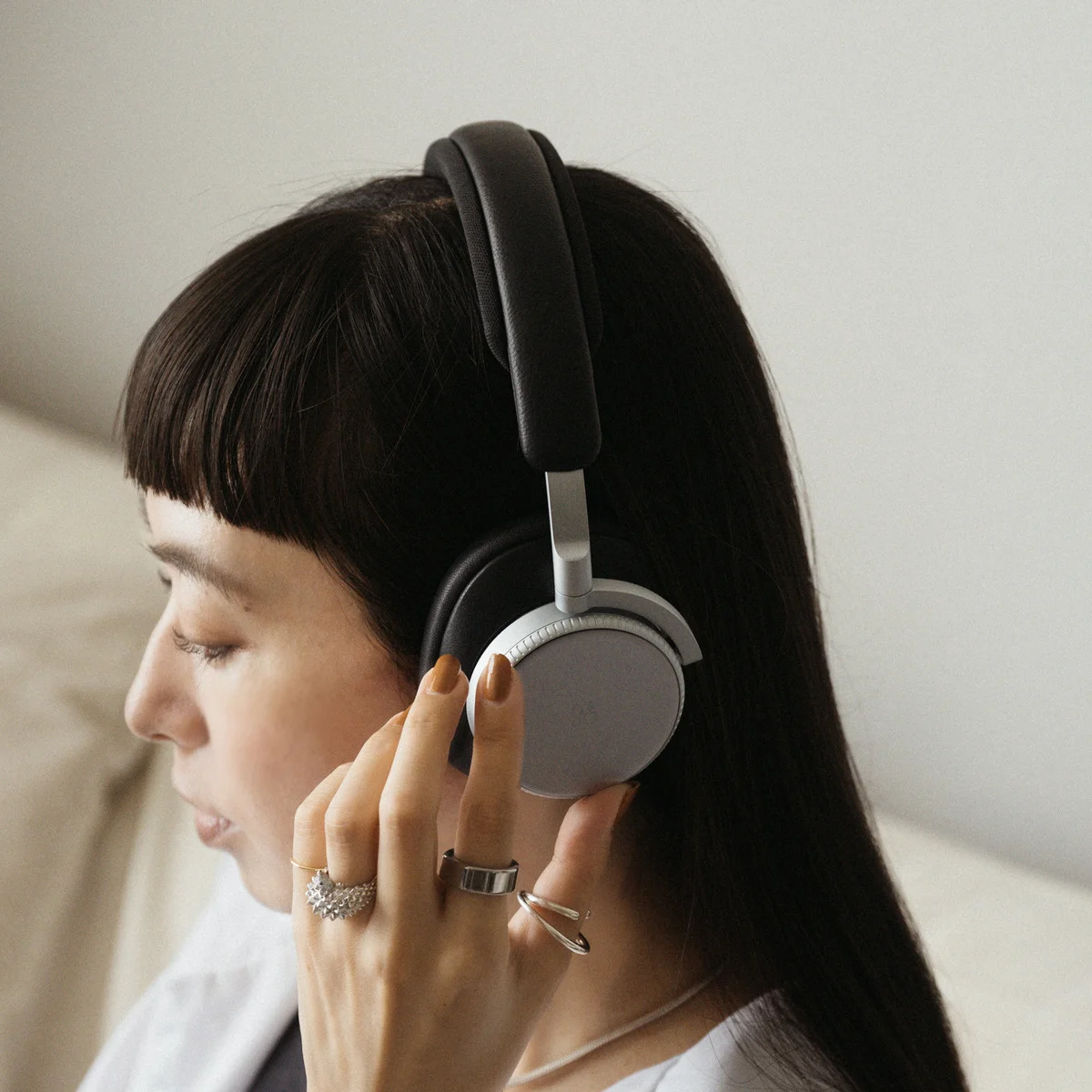 10年愛せるヘッドホン、【バング＆オルフセン】の「Beoplay H100」vol.198