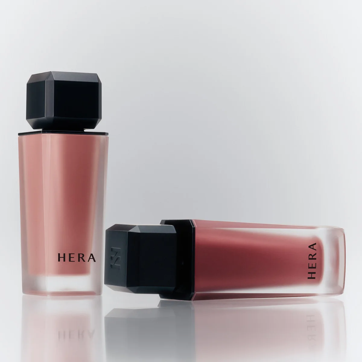 心地よさに惚れぼれ。【HERA】ベルベットのような唇を叶える新作マットリップ