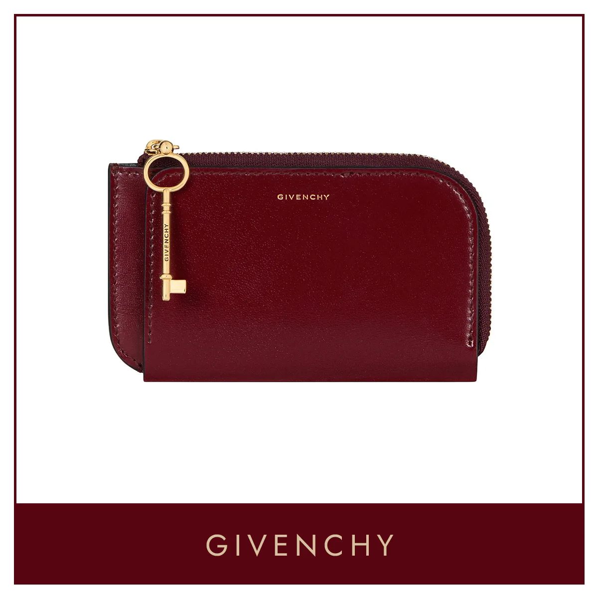 【ジバンシィ】の財布。開運日に手に入れたい！ ラッキーチャームが輝く、深紅のカードホルダー