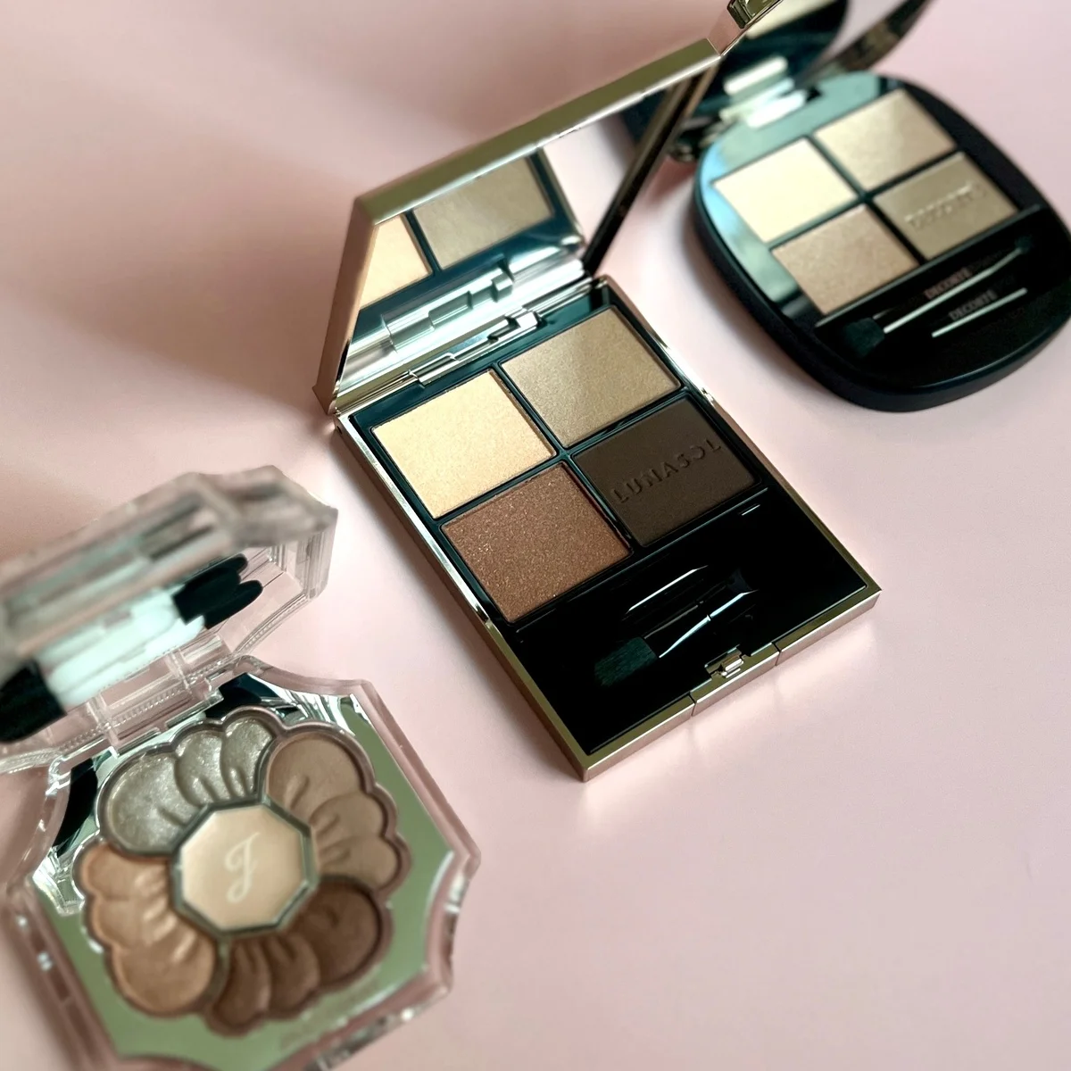 【ルナソル】【コスメデコルテ】2026年春新色は、絶対に失敗しない鉄板カラーアイパレが勢揃い！【ジルスチュアート】