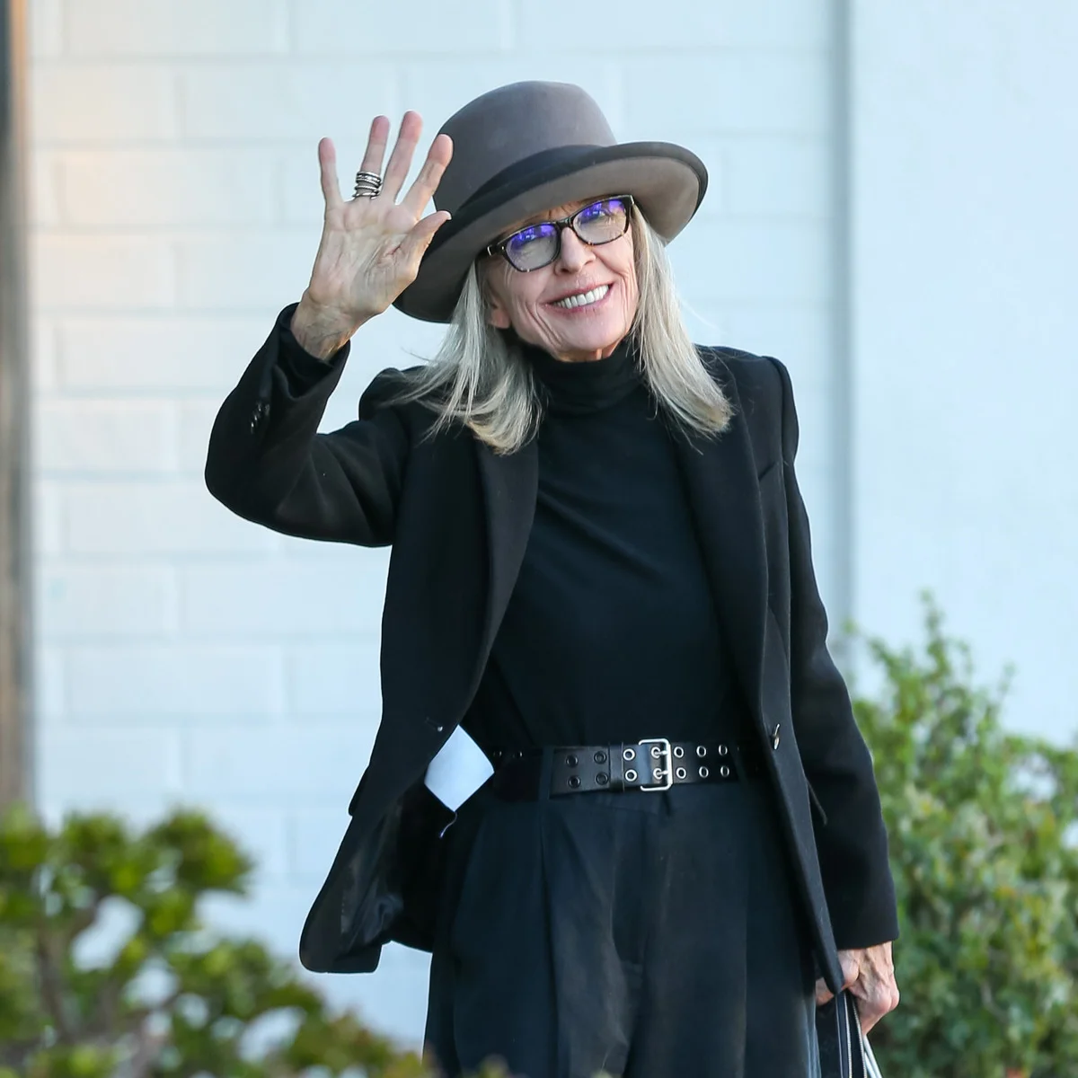 オスカー俳優のダイアン・キートンが79歳で死去。レオナルド・ディカプリオ、サラ・ジェシカ・パーカーほか共演者たちがメッセージを寄せ追悼
