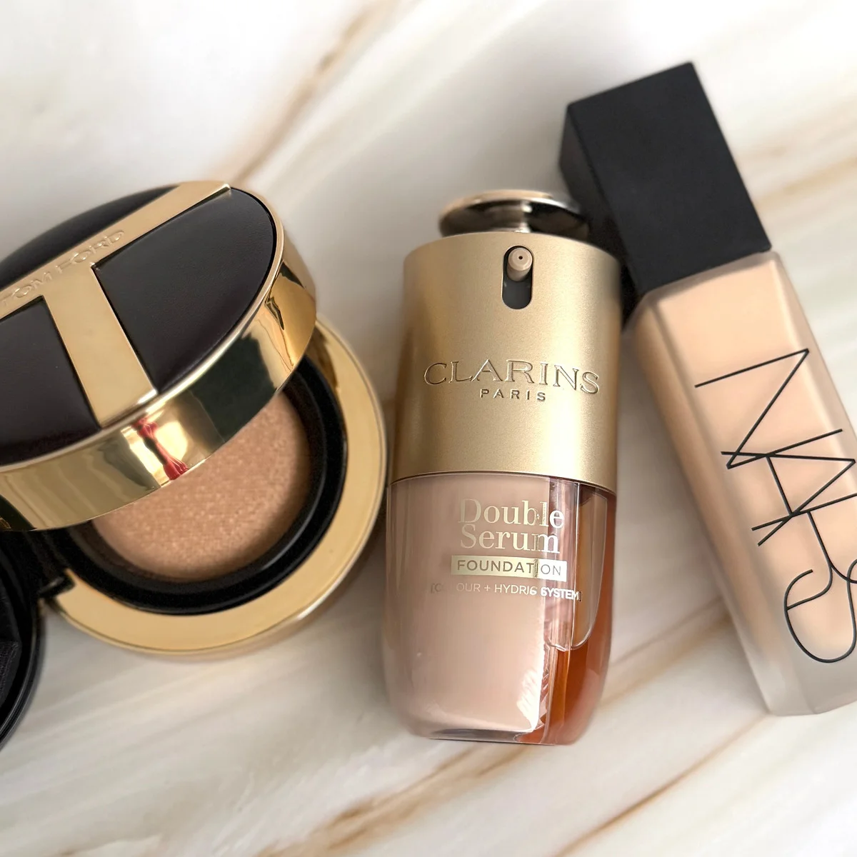 【クラランス】【NARS】大人の肌にちょうどいい、2026春ファンデーション【トム フォード ビューティ】