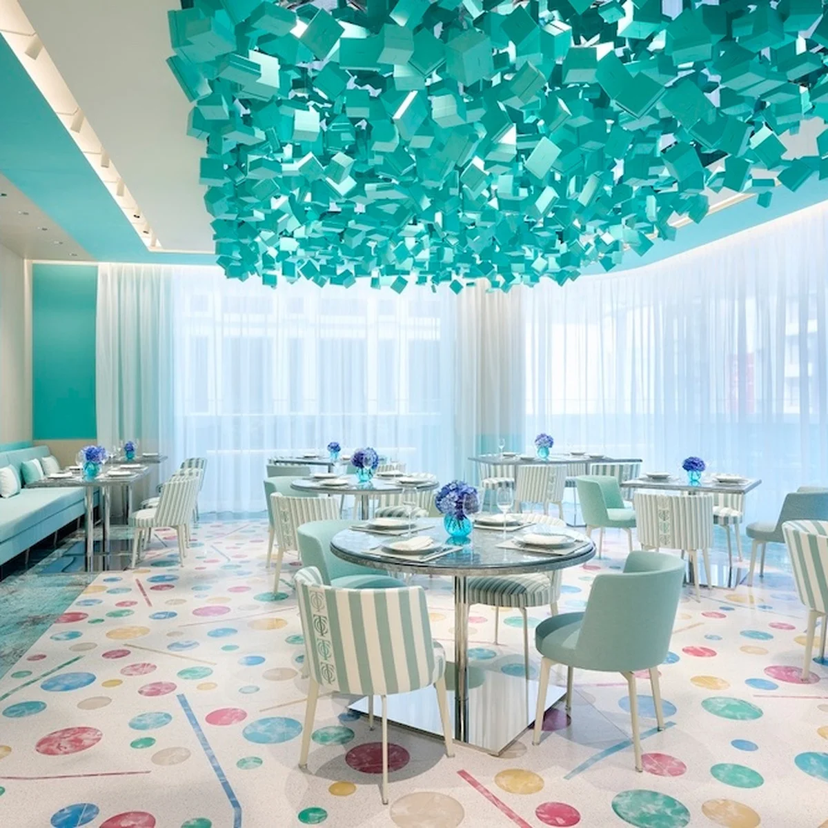 【ティファニー】の銀座の旗艦店に庄司夏子が監修する「Blue Box Café by Natsuko Shoji」がオープン