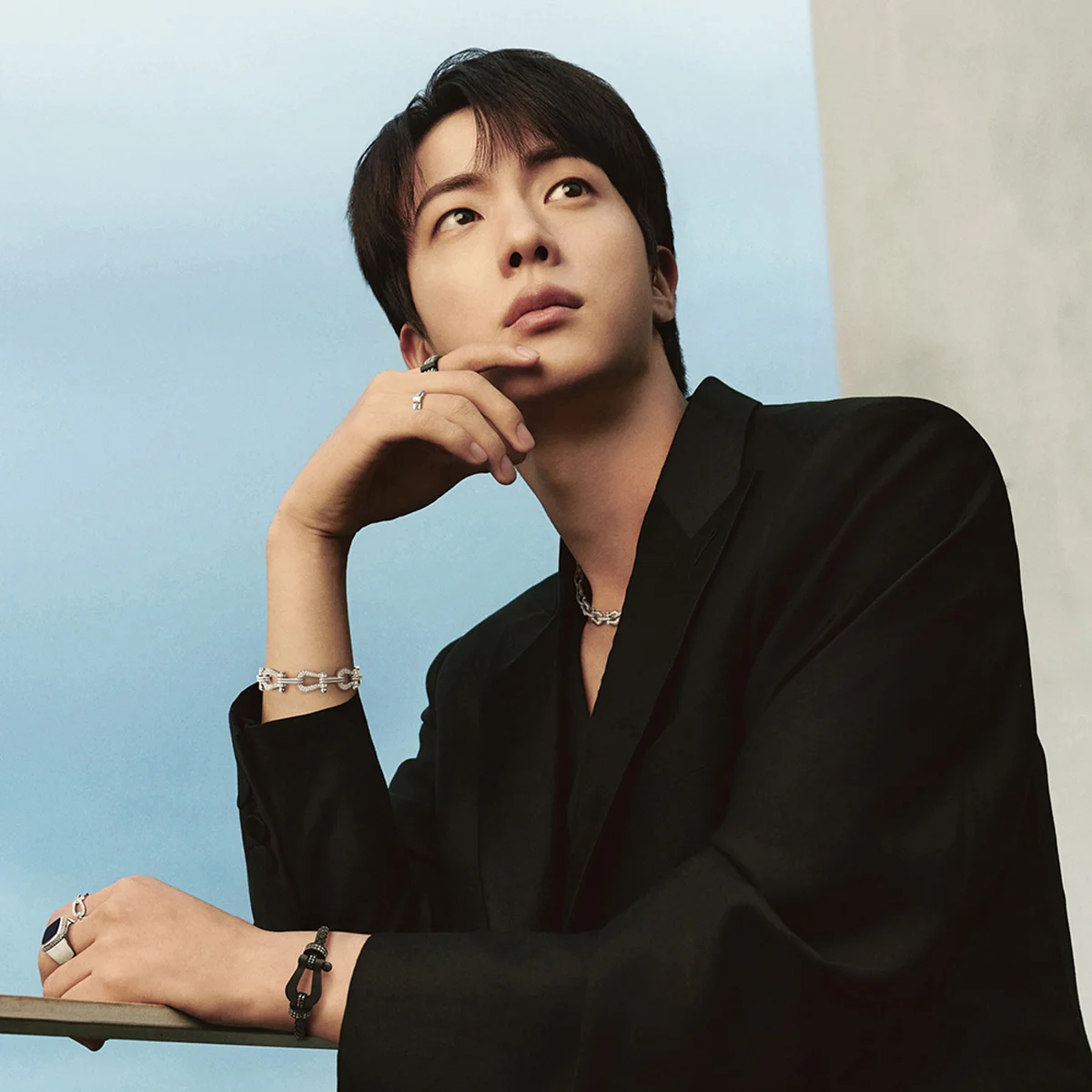 【フレッド】 #BTS の #JIN が出演！ 「フォース10」の新ビジュアルとインタビュー動画が到着