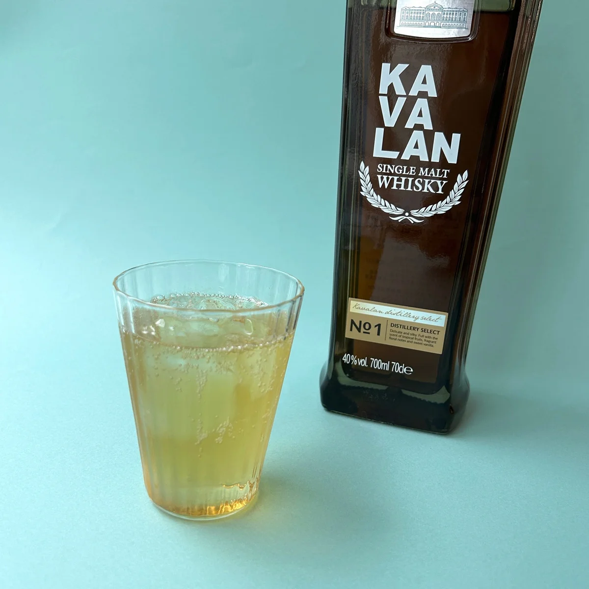 ほんわり甘くて美味しい！ 新トレンドの台湾ウイスキー【KAVALAN（カバラン）】にハマっています #深夜のこっそり話 #1855