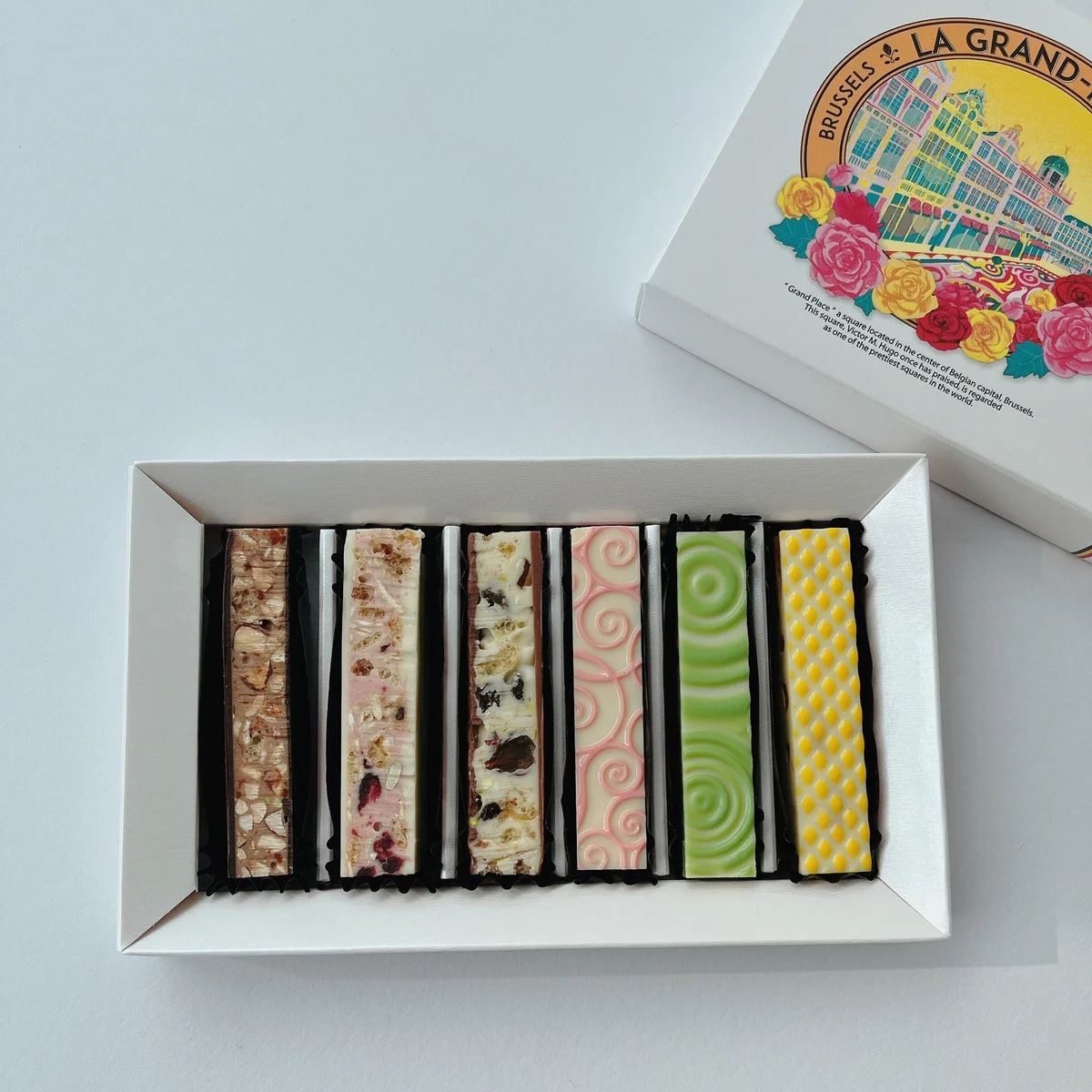 ベルギー産クーベルチュールによる華やかショコラ！【グランプラス｜バトンショコラ】