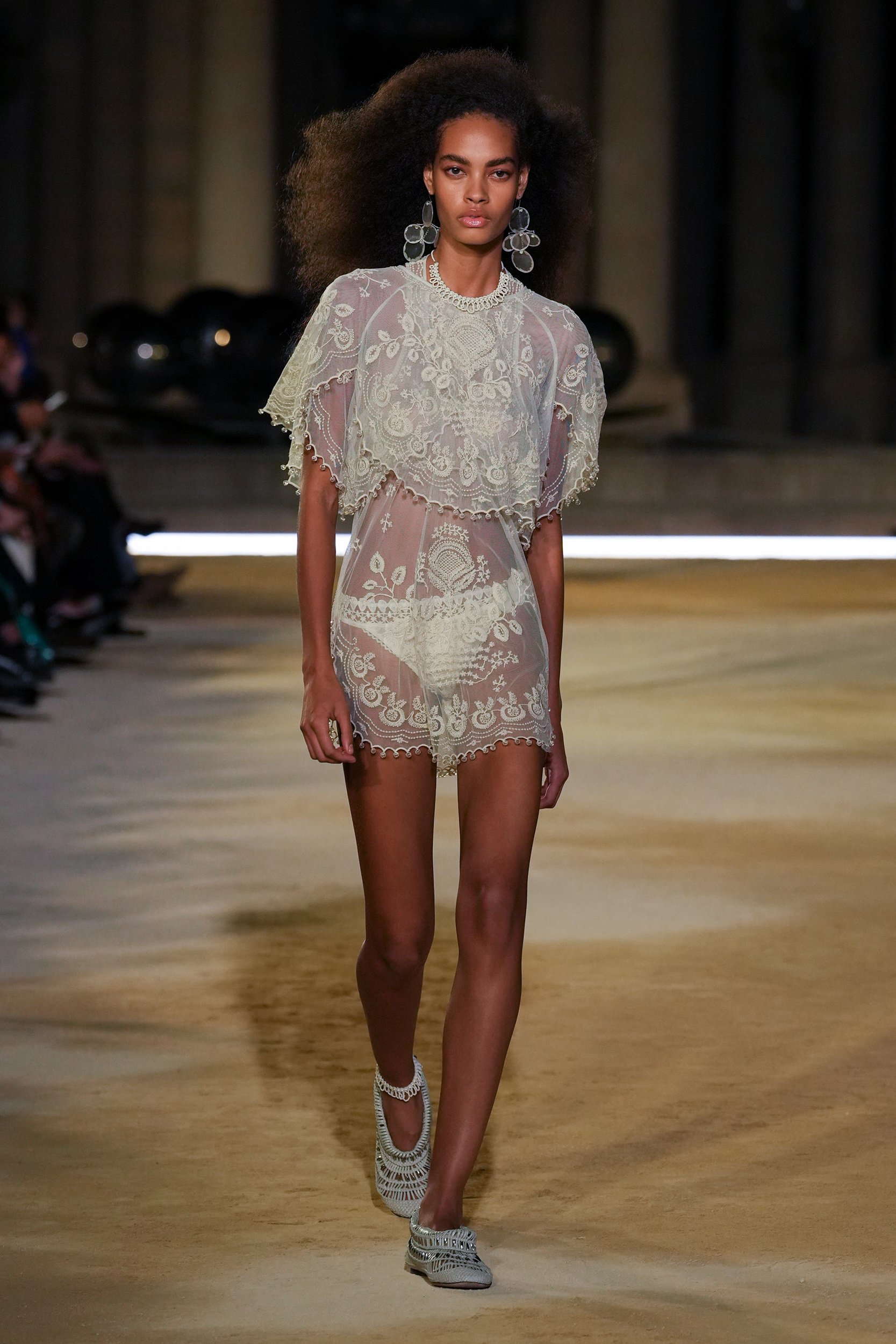 2027年春夏コレクション_ISABEL MARANT(イザベル マラン)_モデル_31