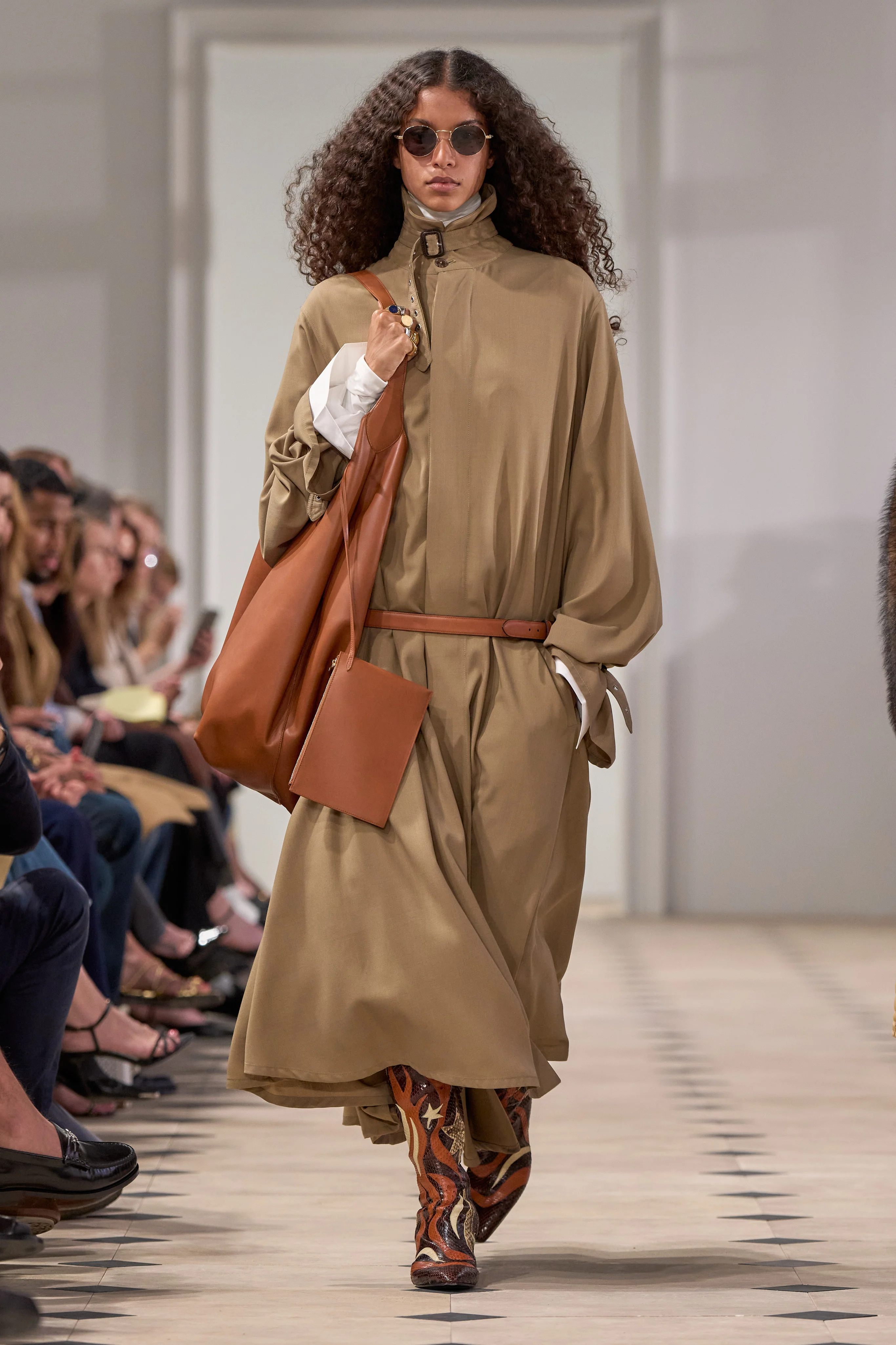 2026年リゾートコレクション_CELINE(セリーヌ)_モデル_33