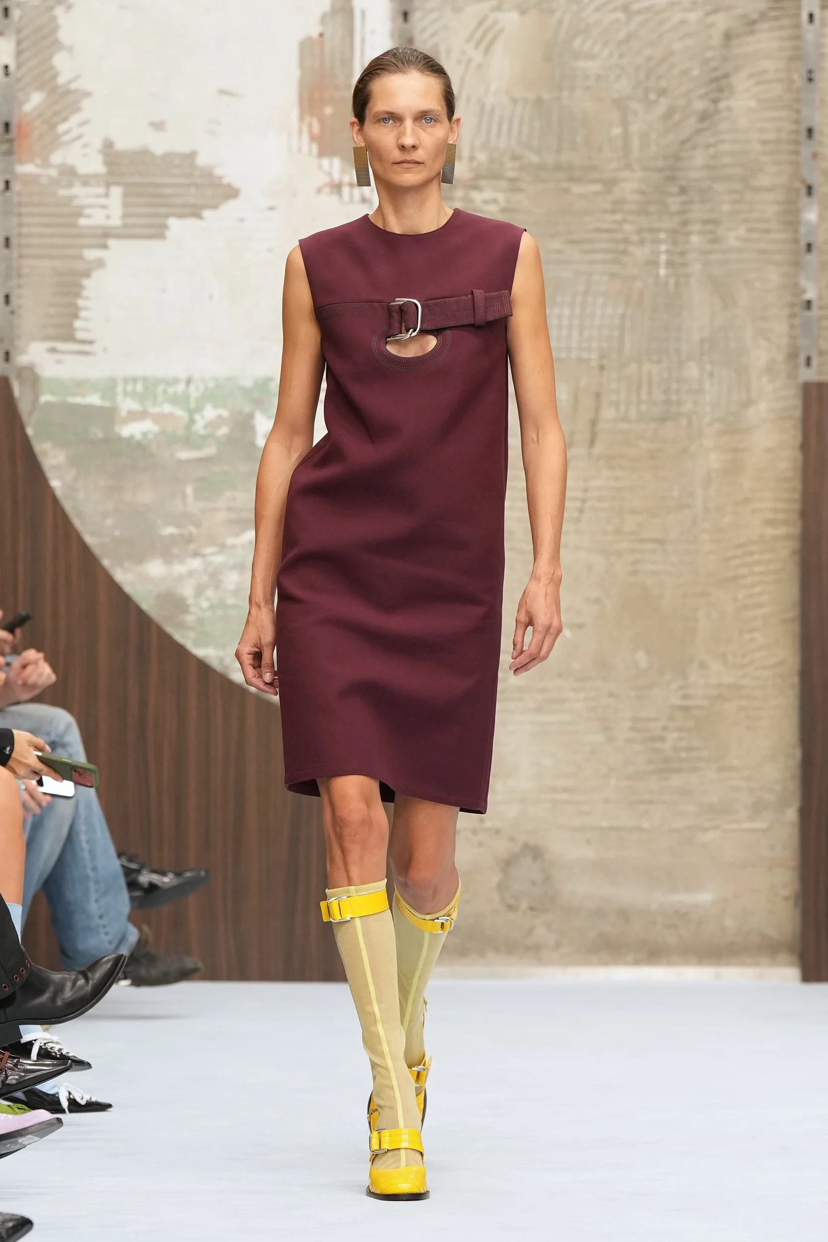 2027年春夏コレクション_MARNI(マルニ)_モデル_5