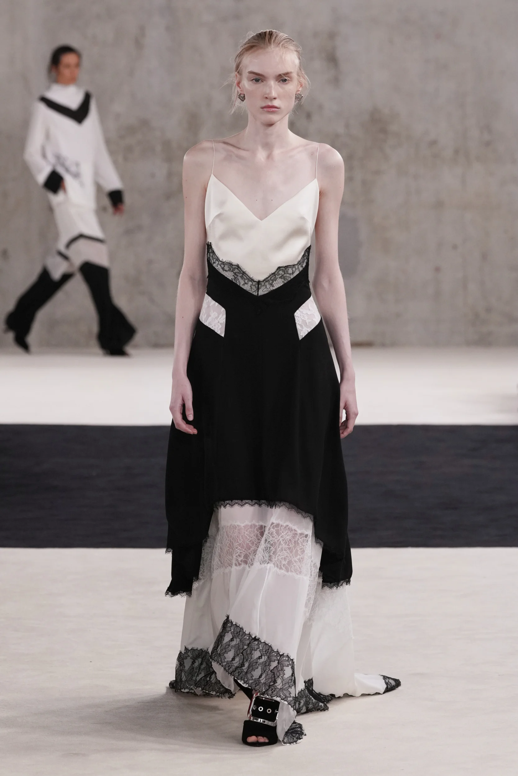 2027年春夏コレクション_LANVIN(ランバン)_モデル_21
