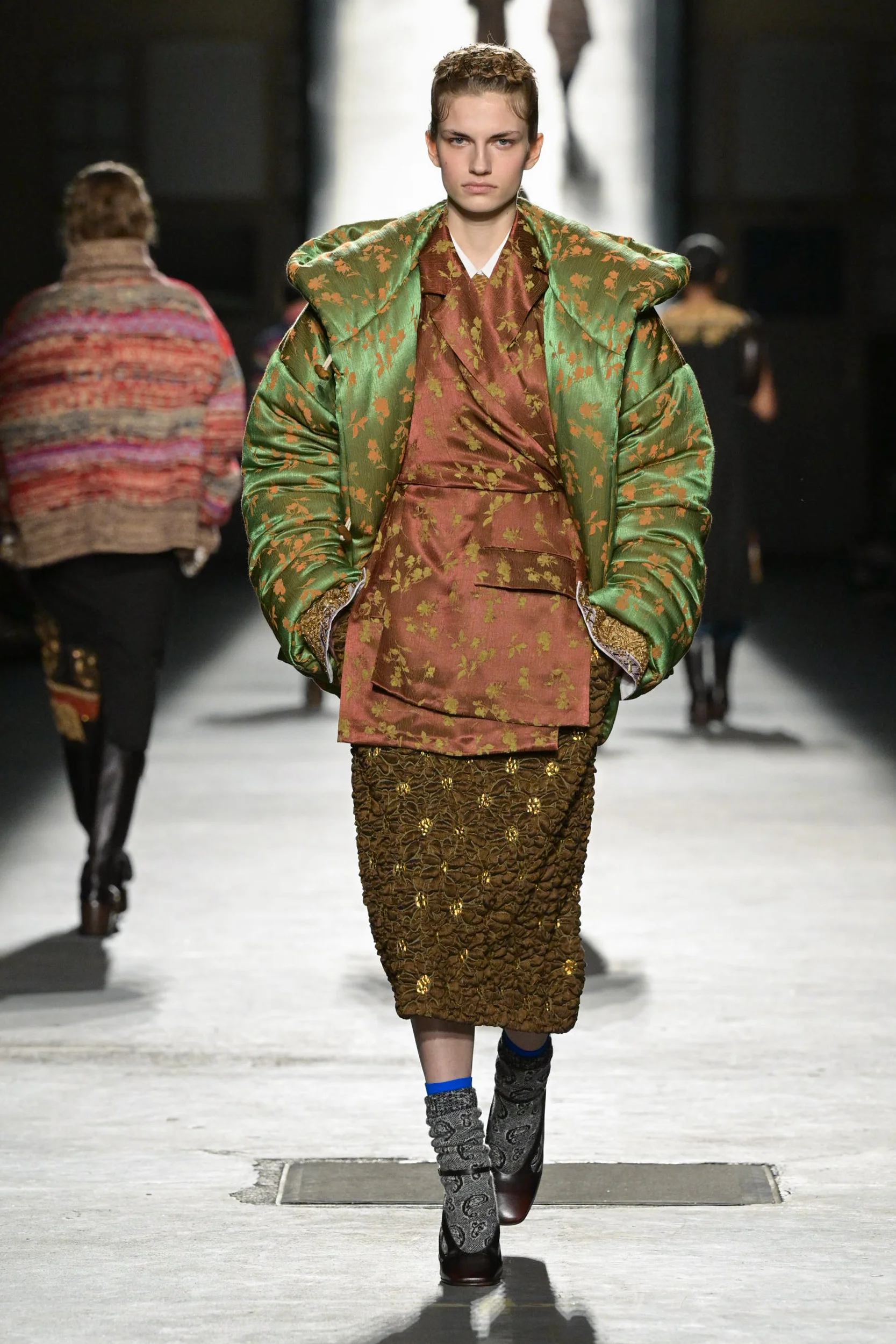 2026-27年秋冬コレクション_DRIES VAN NOTEN(ドリス ヴァン ノッテン)_モデル_39