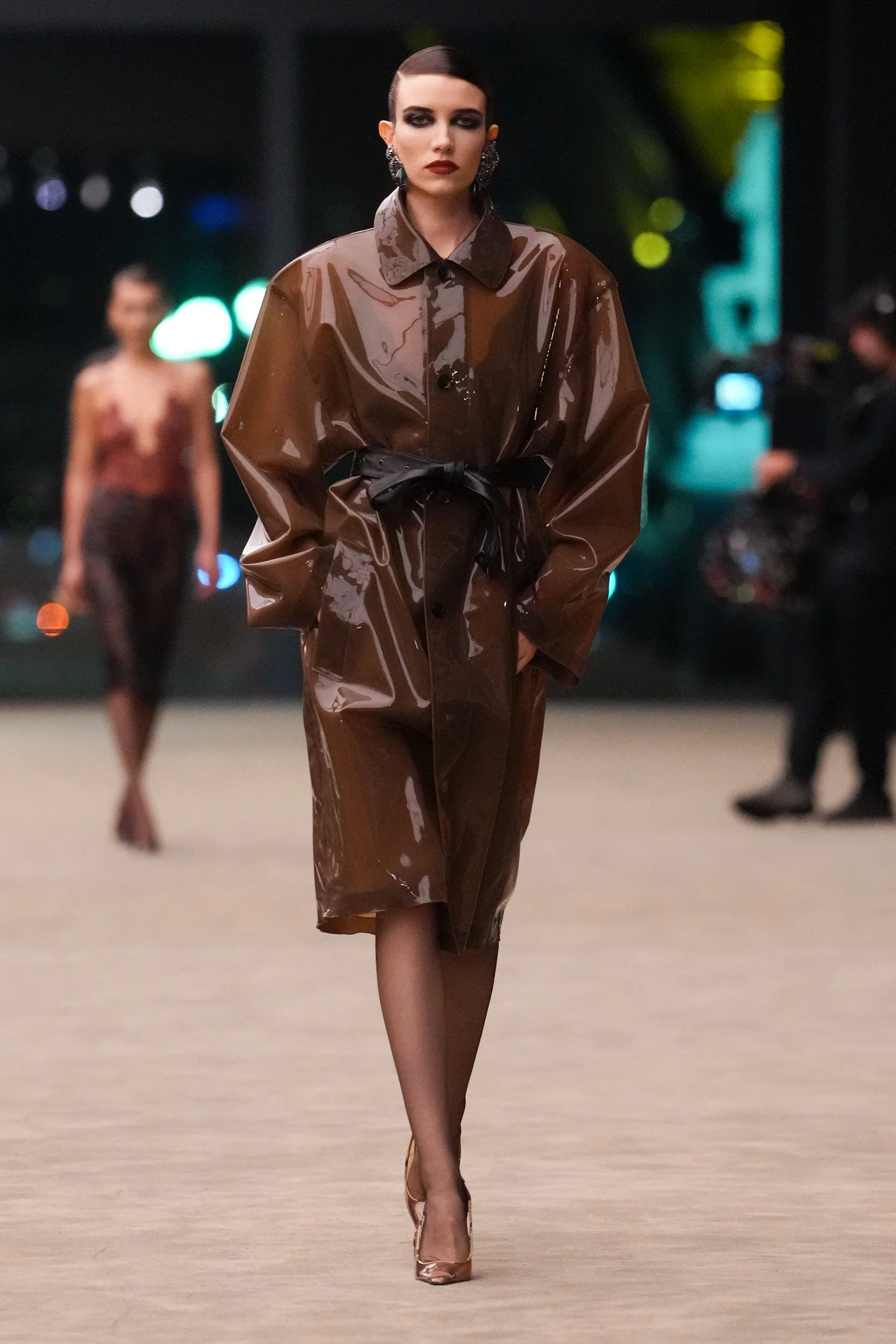 2026-27年秋冬コレクション_SAINT LAURENT(サンローラン)_モデル_27