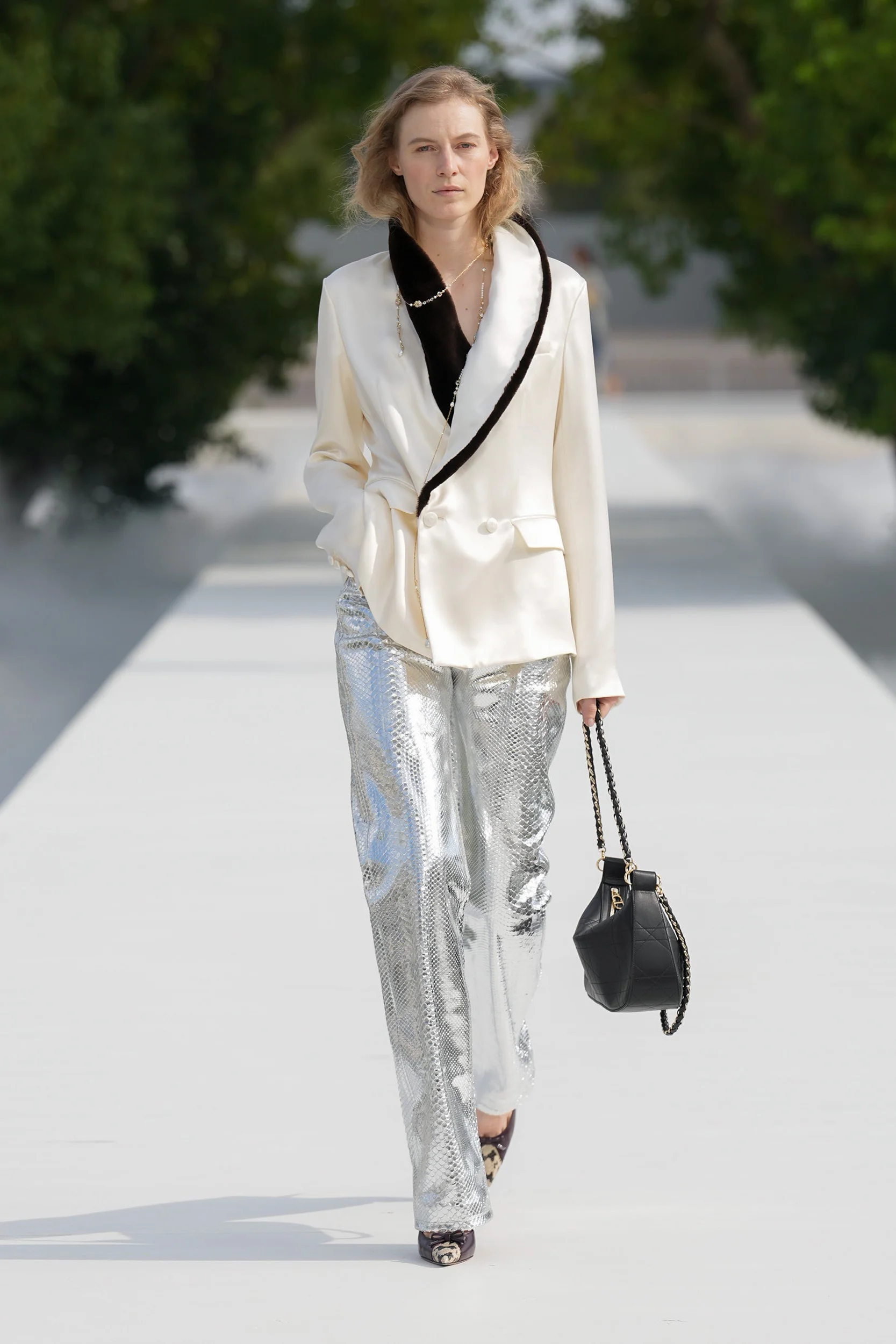 2027年春夏コレクション_DIOR(ディオール)_モデル_5