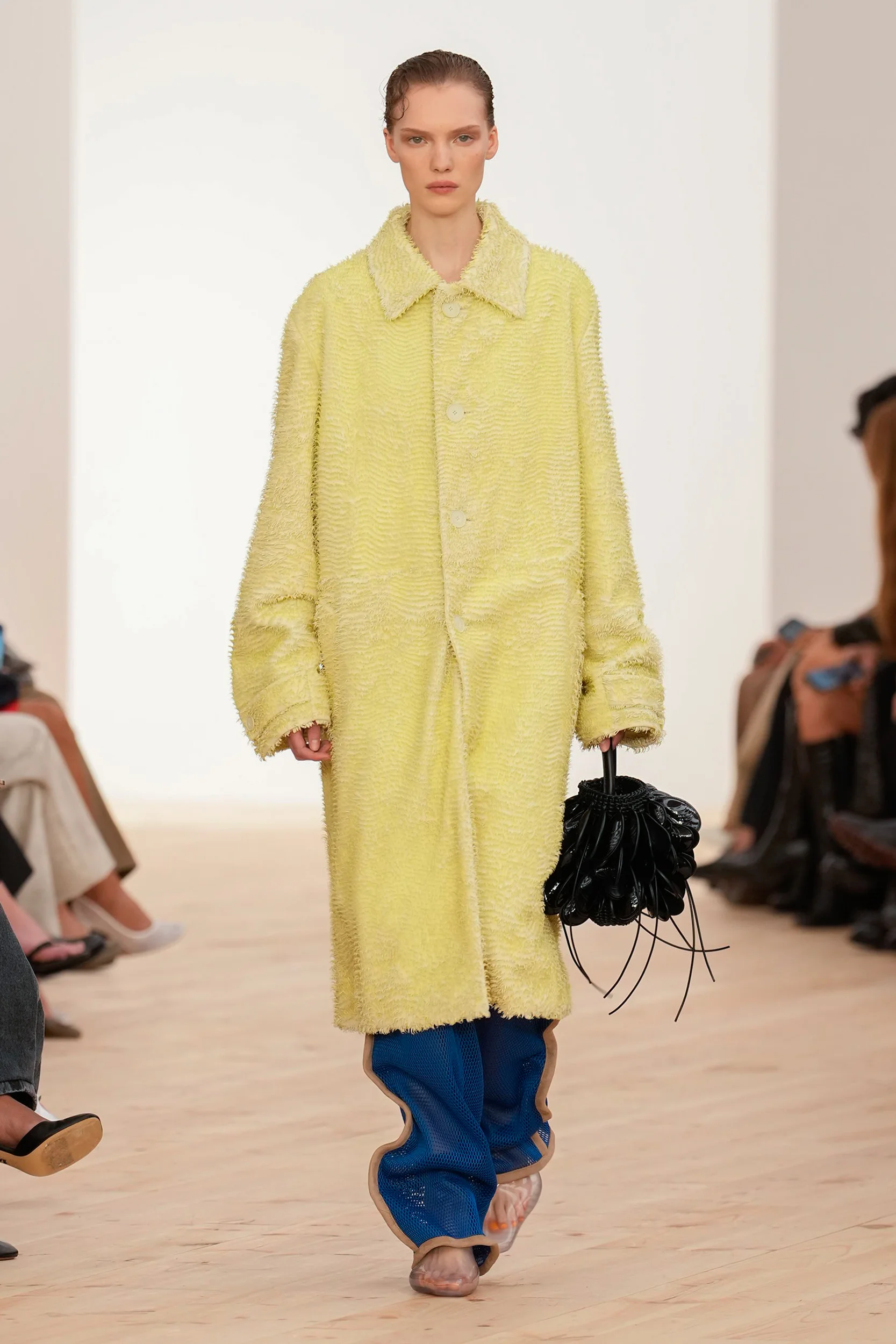 2026年春夏コレクション_LOEWE(ロエベ)_モデル_31