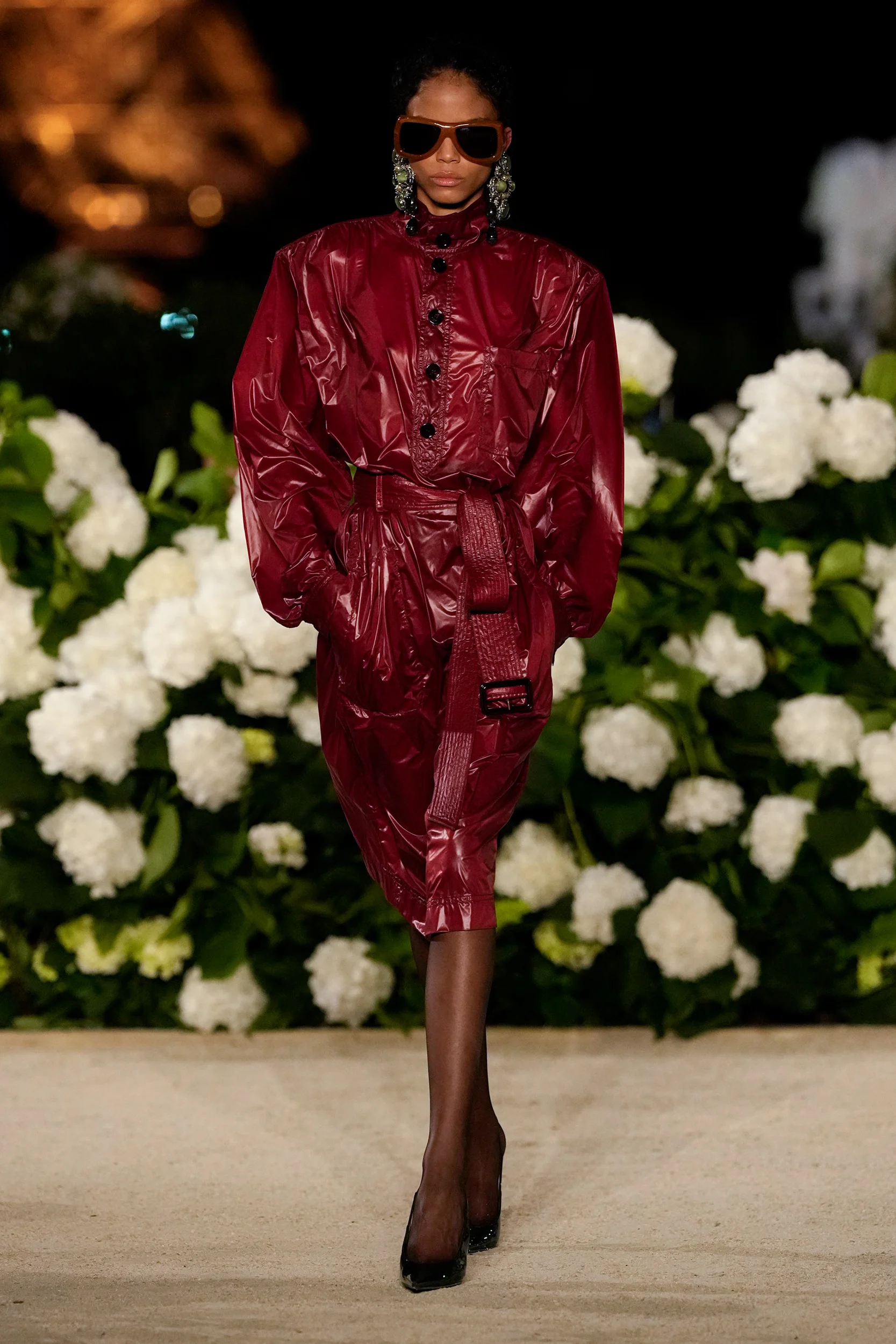 2026年春夏コレクション_SAINT LAURENT(サンローラン)_モデル_27