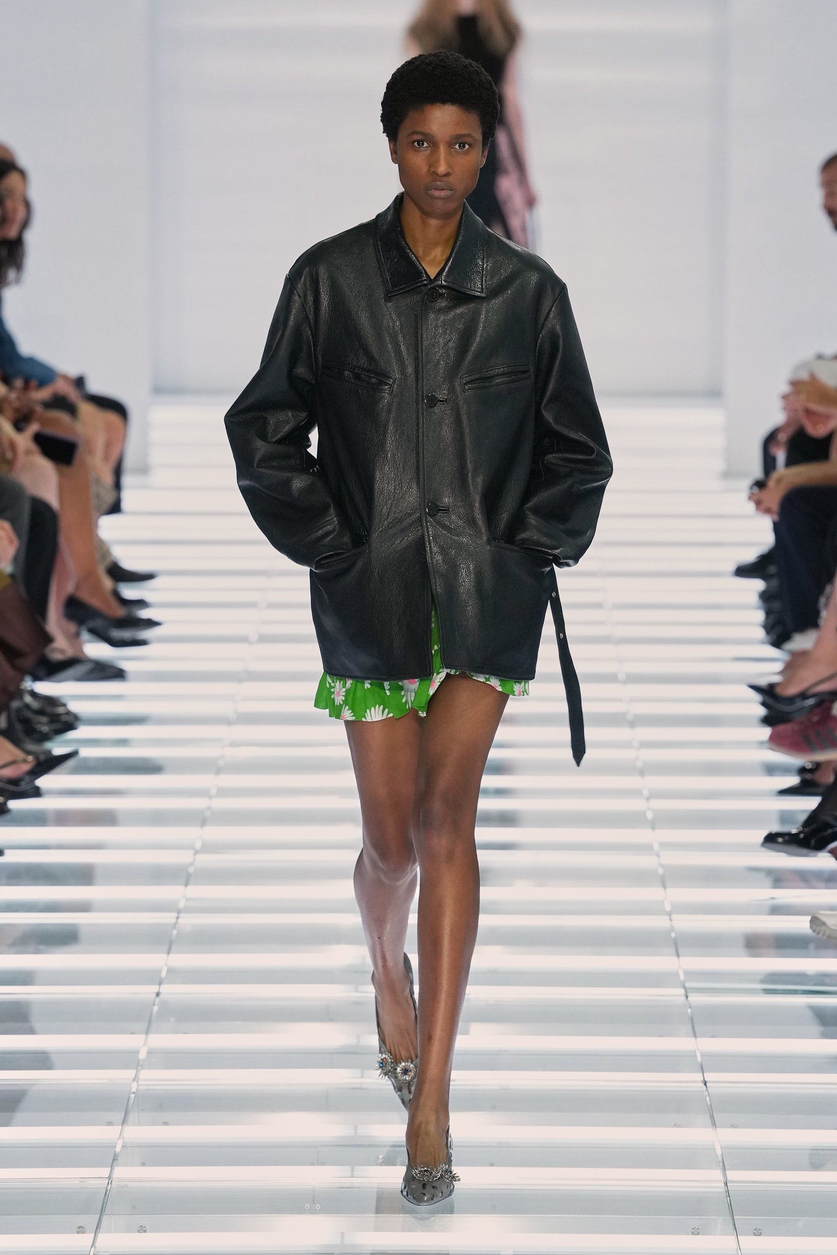 2027年春夏コレクション_PRADA(プラダ)_モデル_6